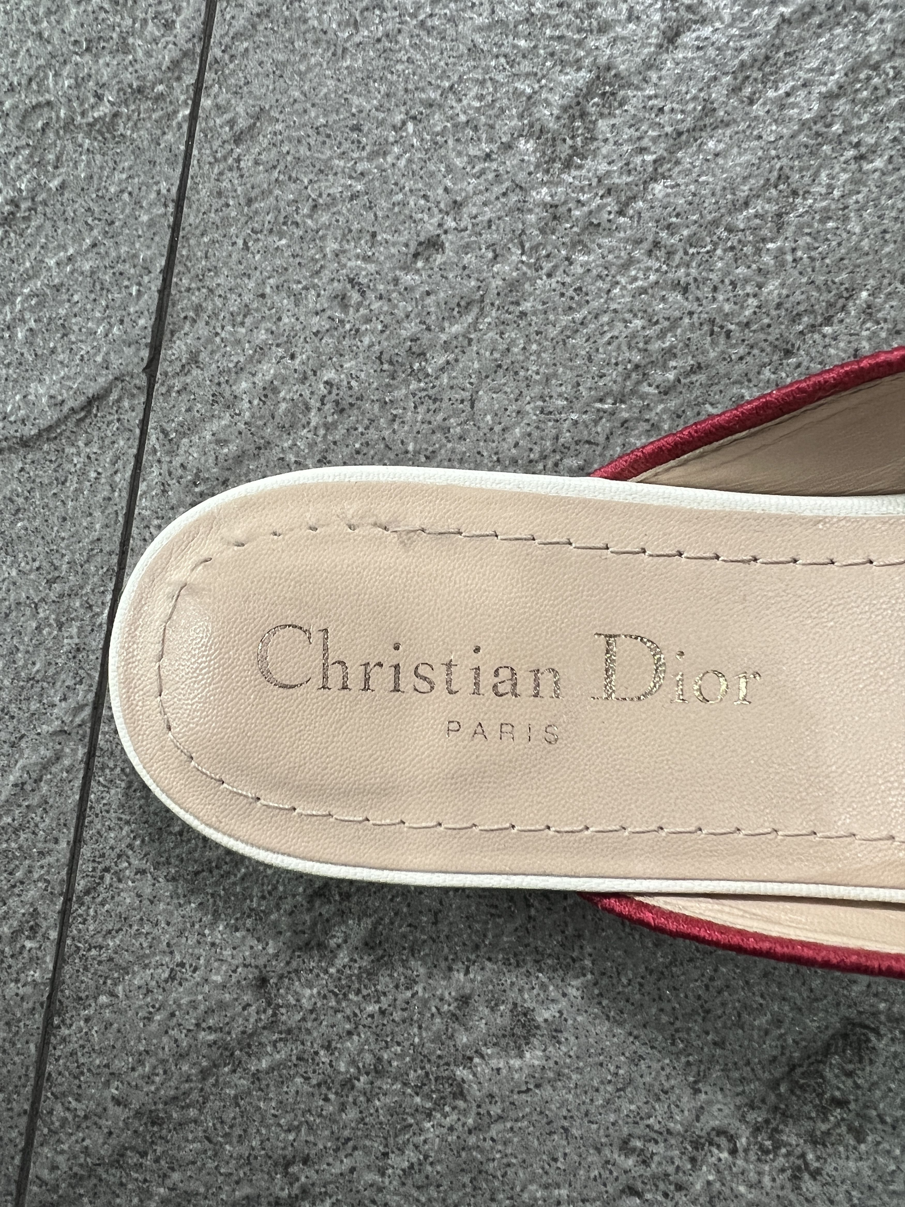 Dior Dior J'Adior Je T'aime Heart Embroidered Mule Loafers 38 Size US 8 / IT 38 - 8 Thumbnail