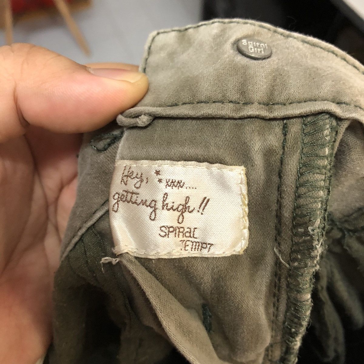 Japanese Brand Spiral Temp Green Cargo Multipocket Pants #A2456 Size 25" / US 0 / IT 36 - 23 Thumbnail