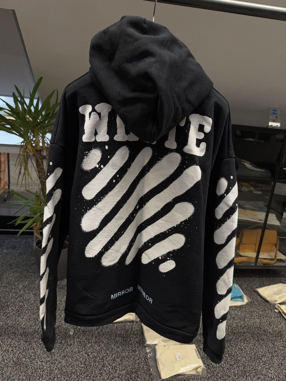 Off-White Diag Spray Oversized Hoodie Size US S / EU 44-46 / 1 - 2 Thumbnail