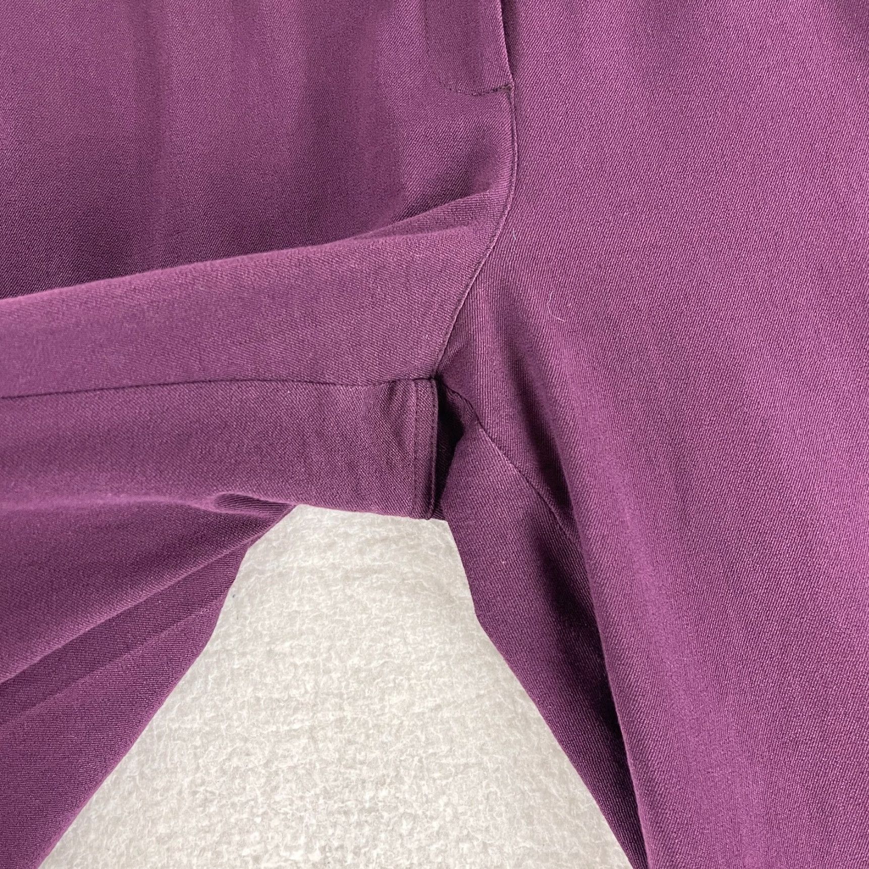 St. John St. John Purple Pleated Straight Leg Pants Womens Size 10 High Rise Casual Dress Pant Size 32" / US 10 / IT 46 - 6 Thumbnail