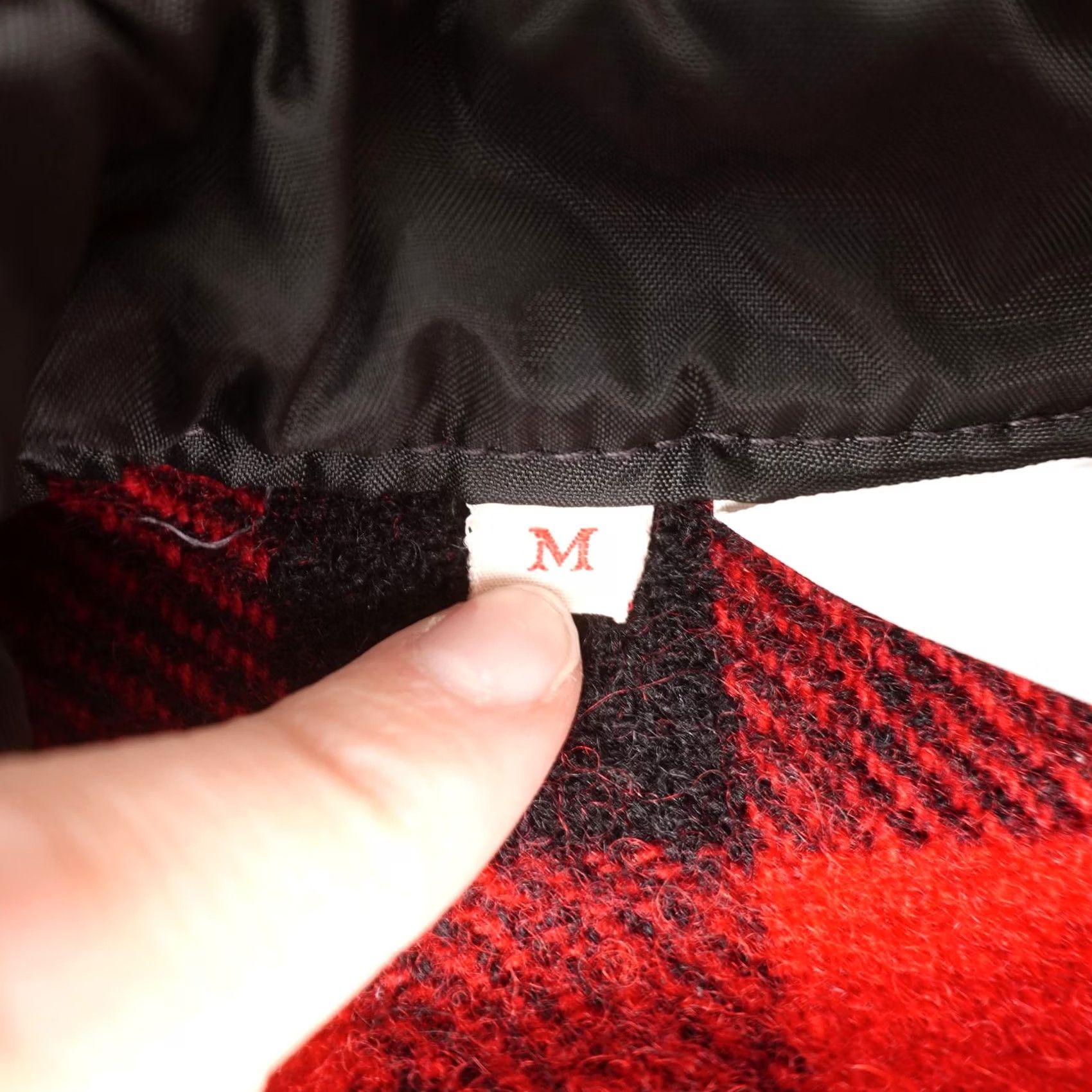 Vintage VINTAGE Woolrich Jacket Mens M Red Black Buffalo Plaid Wool Workwear Elbow Shirt Size US M / EU 48-50 / 2 - 3 Thumbnail