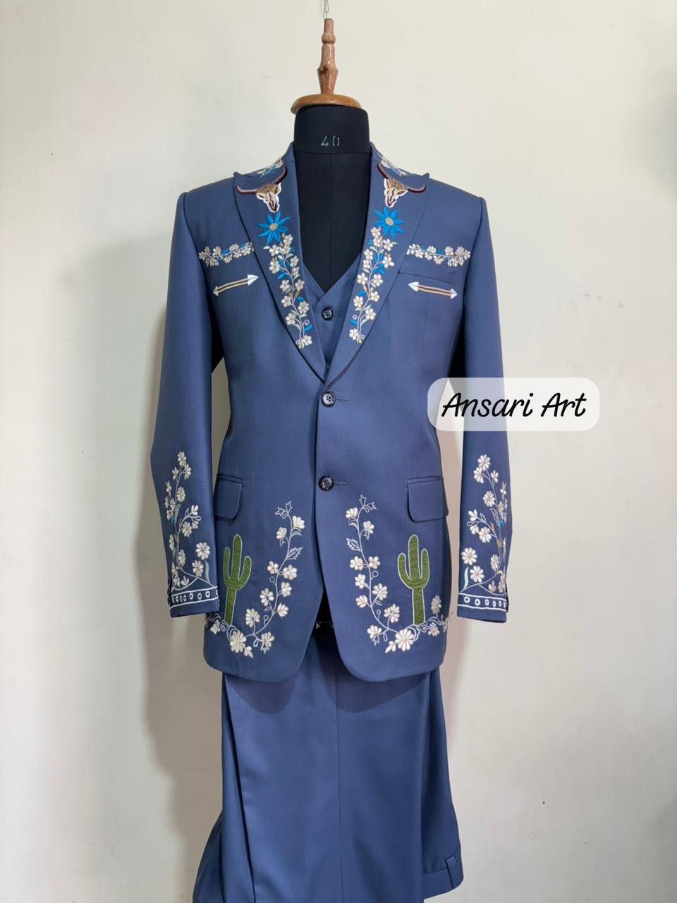 Other Men 3PC Customized floral, cactus embroidery western outfit Size 44L - 1 Thumbnail