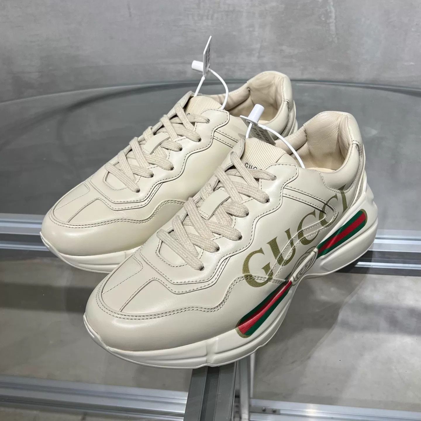 Gucci Gucci Rhyton Ivory 36.5 Box YH23075 Size US 6 / IT 36 - 2 Thumbnail