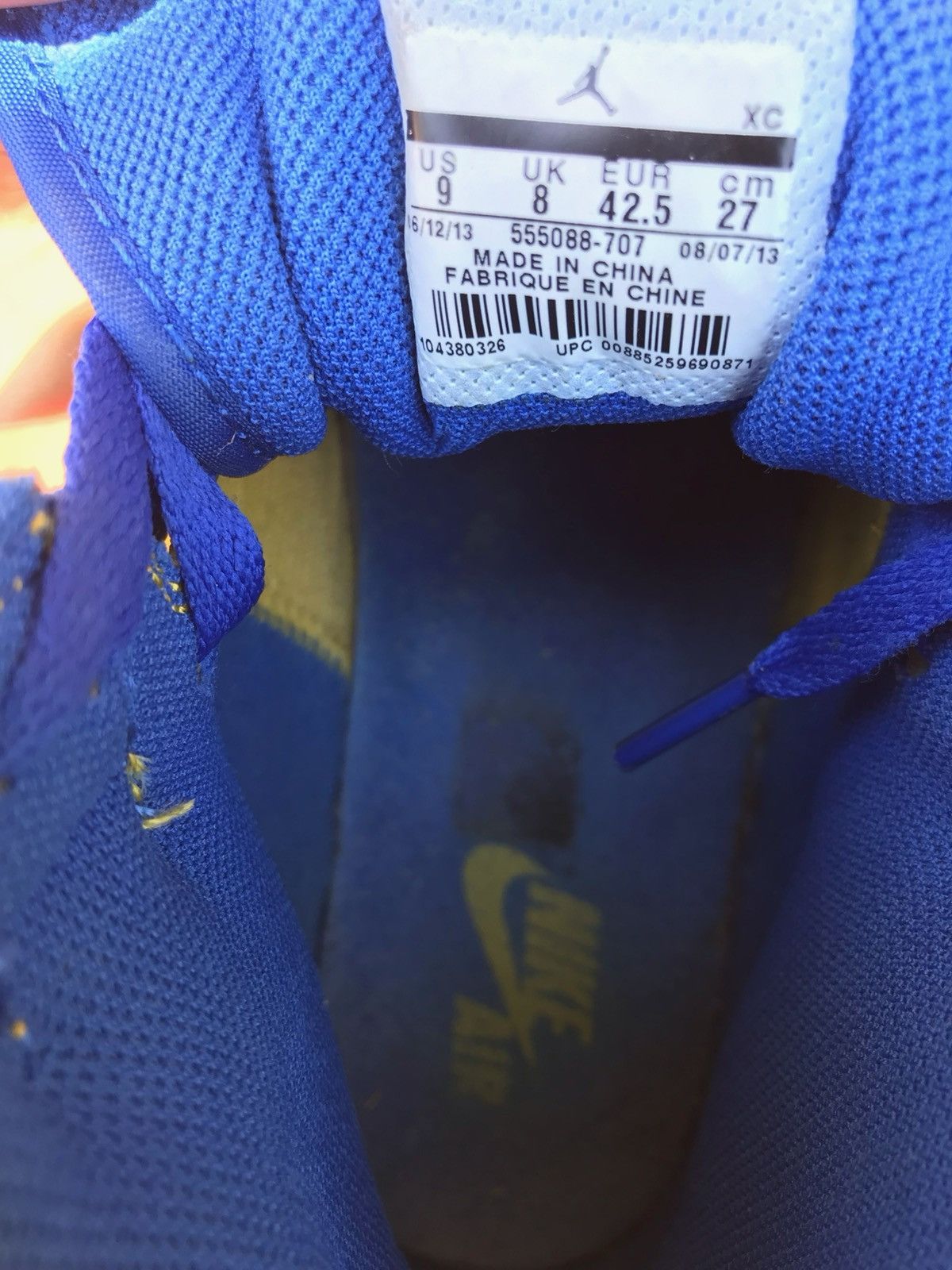 Jordan Brand Air Jordan 1 Retro OG High Laney (2013) Sz 9 Size US 9 / EU 42 - 7 Thumbnail