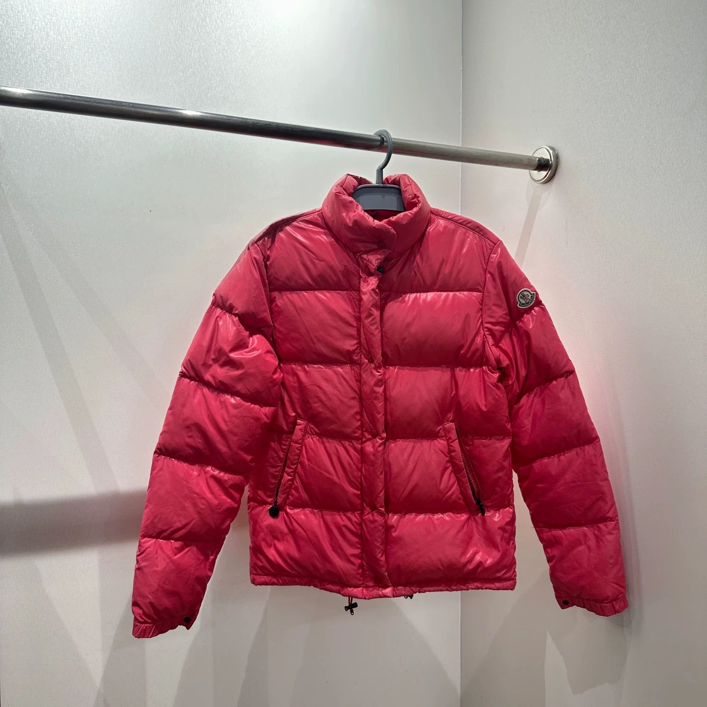 Moncler feb204 sleeve logo stand collar zipdown 00
