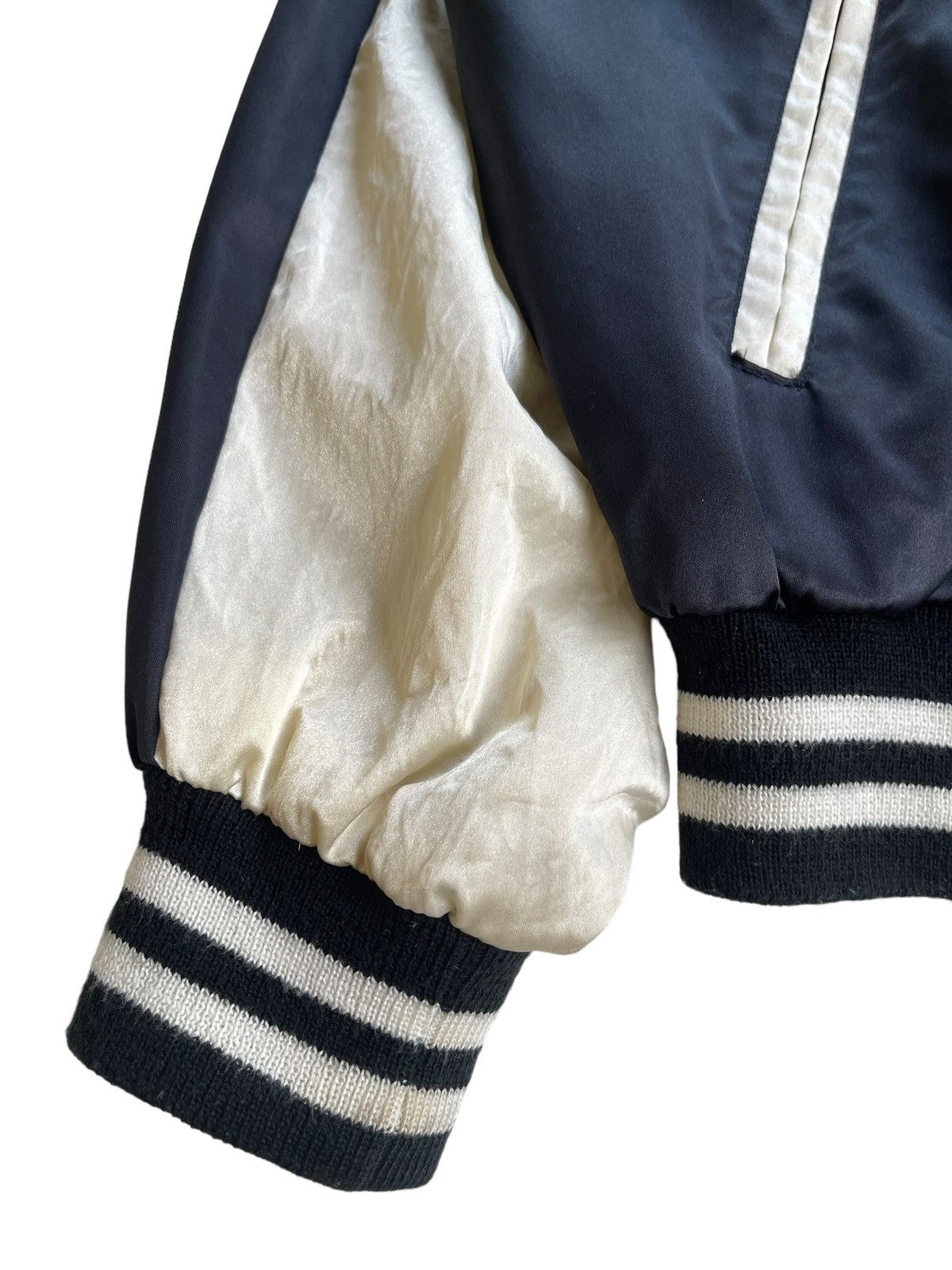 Japanese Brand Vintage Sukajan Souvenir Satin Jacket Made in Japan Size US L / EU 52-54 / 3 - 8 Thumbnail