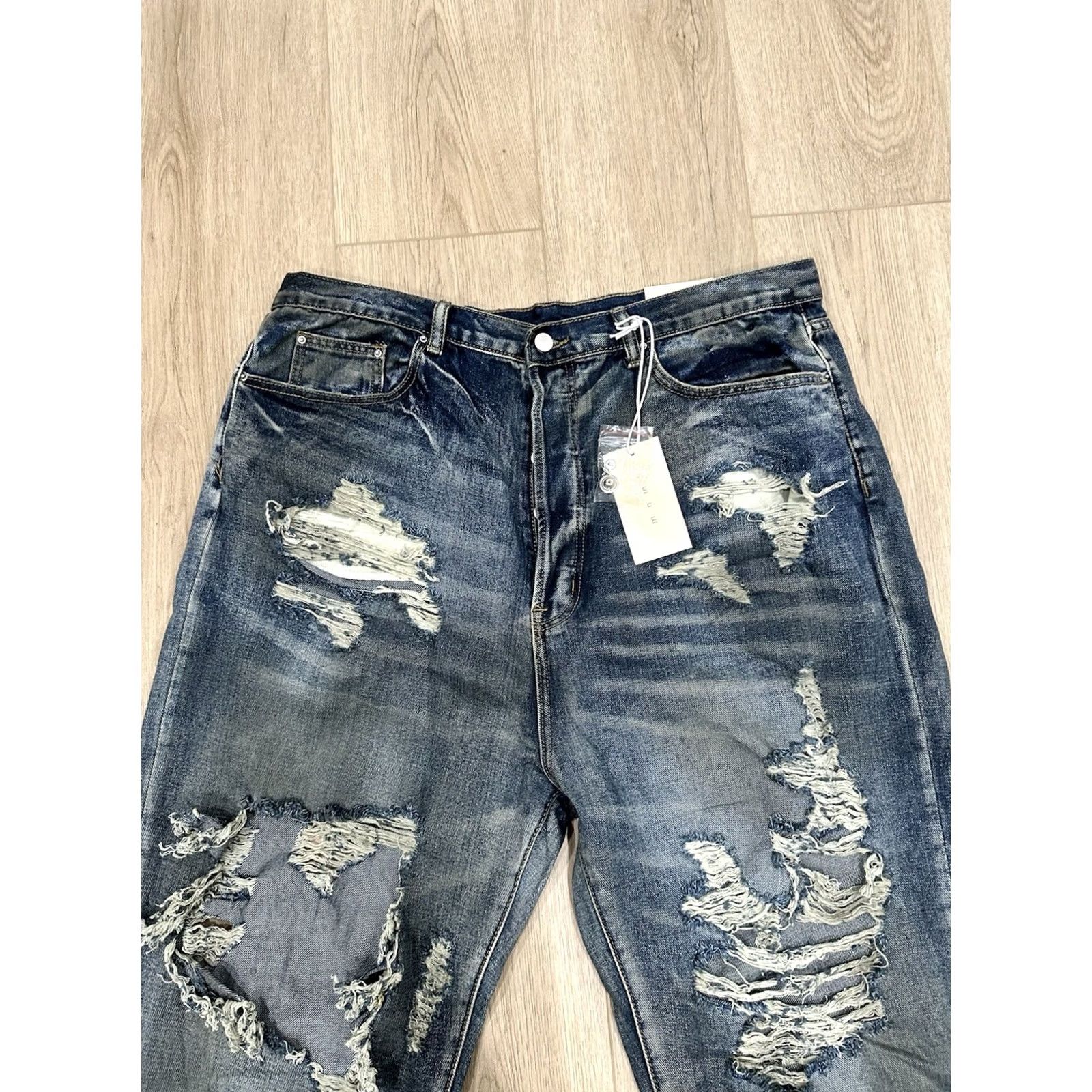 MNML MNML Men's ULtra Baggy Decimated Denim Jeans Blue 38x33 Denim Baggy Jeans Mens 38 33 Blue NWT MNML Pants Regular Cotton Size US 38 / EU 54 - 4 Thumbnail