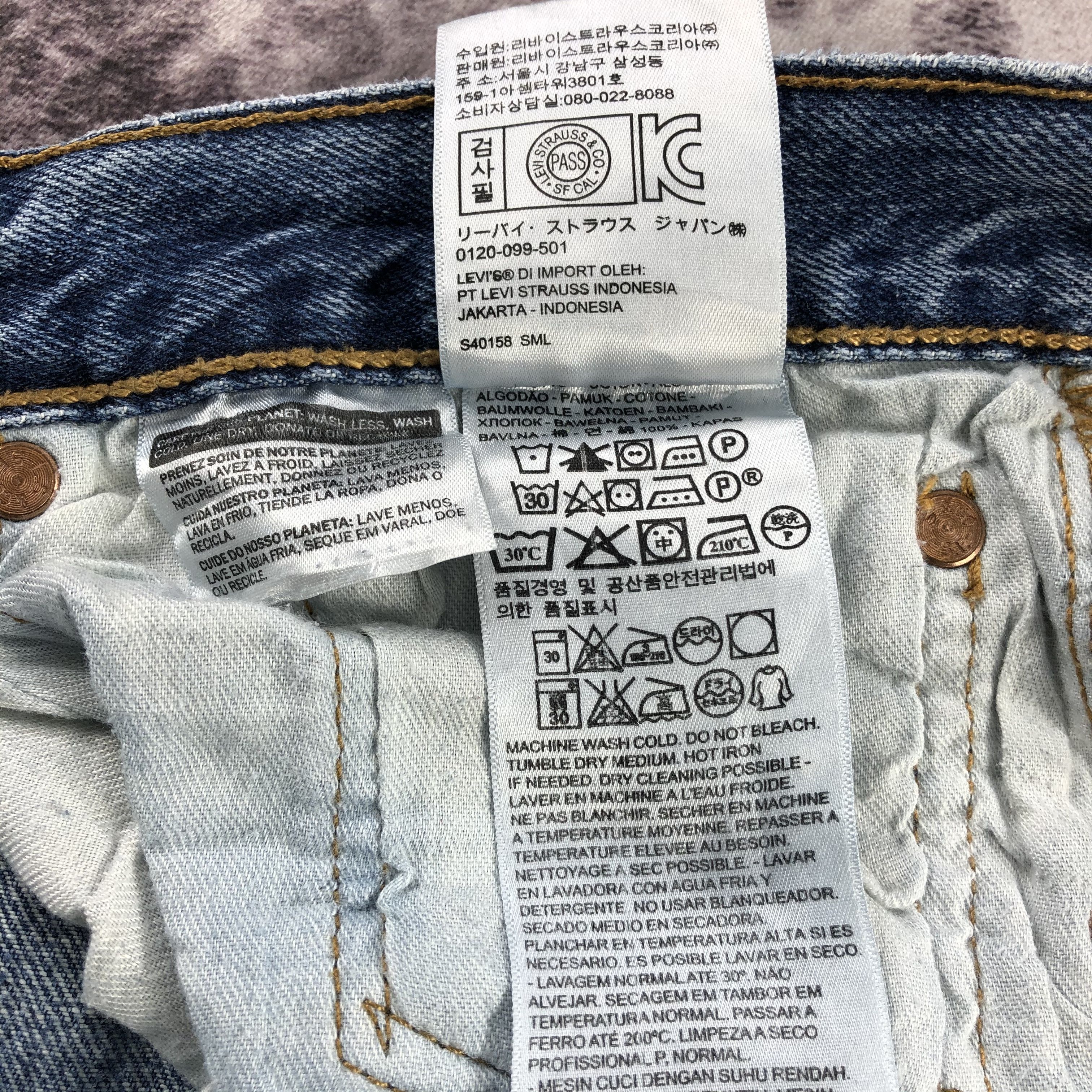 Levi's × Vintage Vintage Blue Wash Levis 501 Jeans-JM2862 Size US 34 / EU 50 - 14 Thumbnail