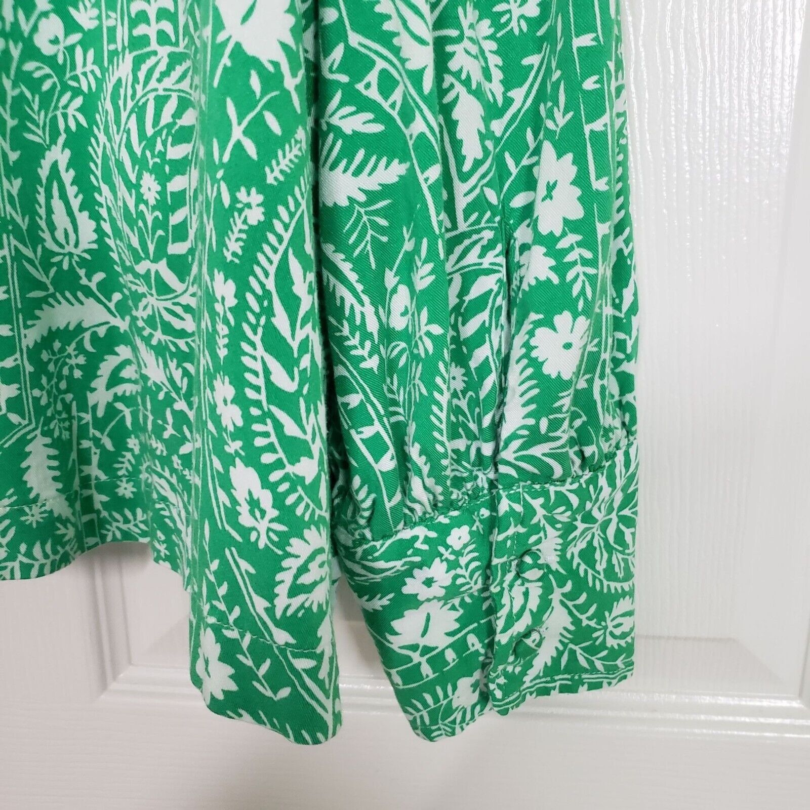 Designer Crown & Ivy Floral Paisley Blouse Womens Size XL Green Size XL / US 12-14 / IT 48-50 - 7 Thumbnail