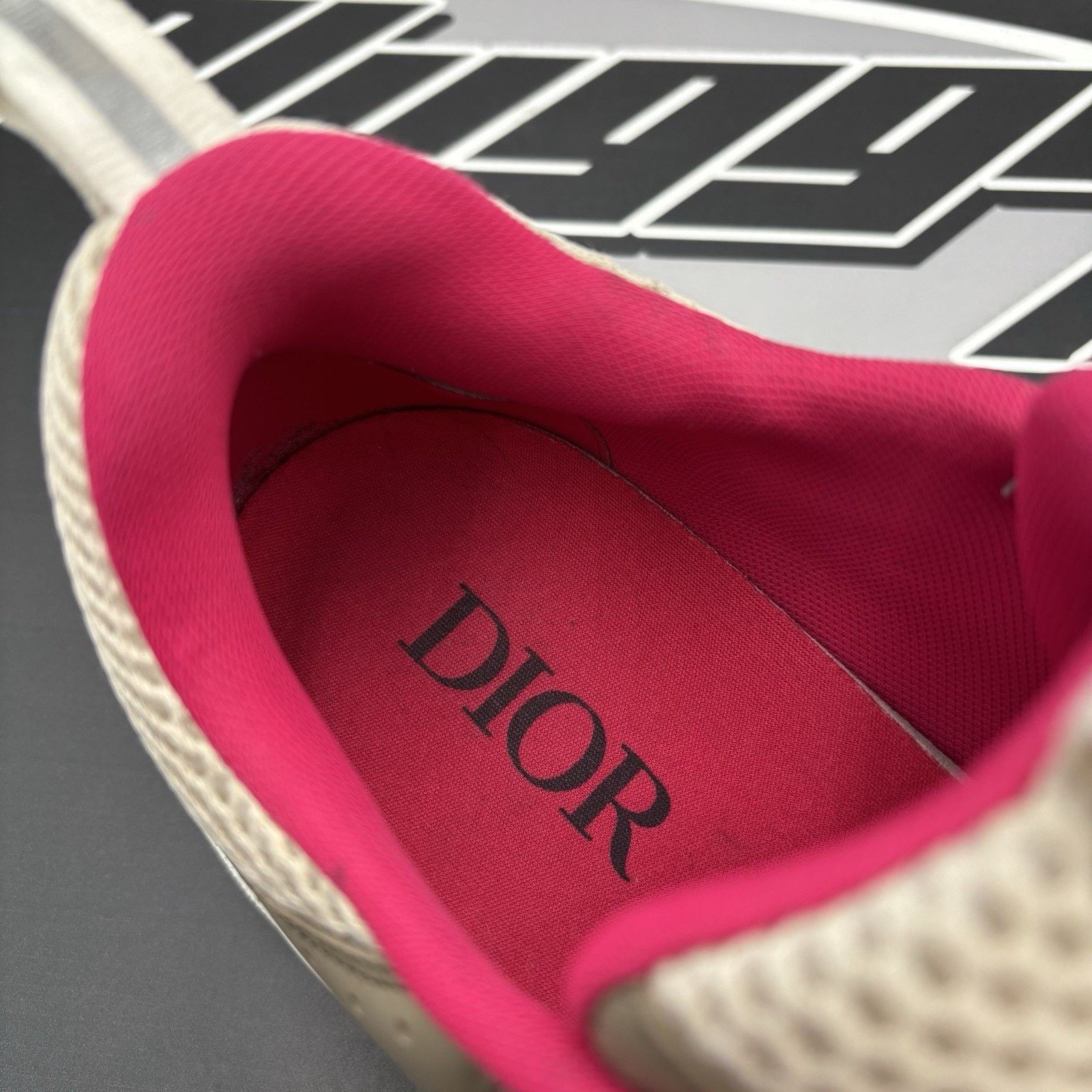 Dior Size 43 (10 US) - Dior B22 ' Beige, Pink ' | GREAT CONDITION Size US 10 / EU 43 - 7 Thumbnail