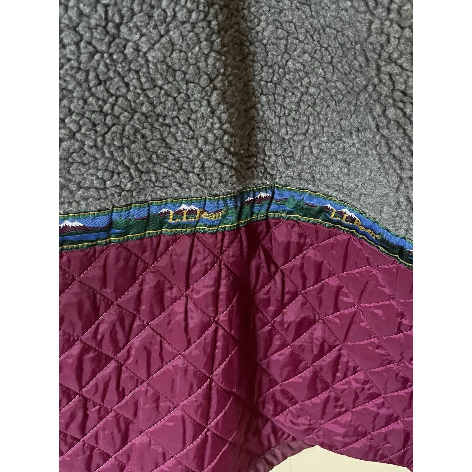 L.L. Bean Vintage L.L. Bean Mens M Maroon Nylon Full Zip Jacket Size US M / EU 48-50 / 2 - 5 Thumbnail