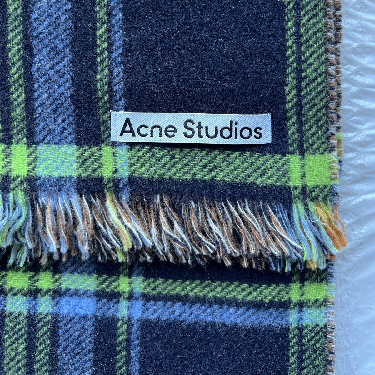 Acne Studios Acne Studios Vorata Patchwork Tartan Scarf Size ONE SIZE - 2 Thumbnail