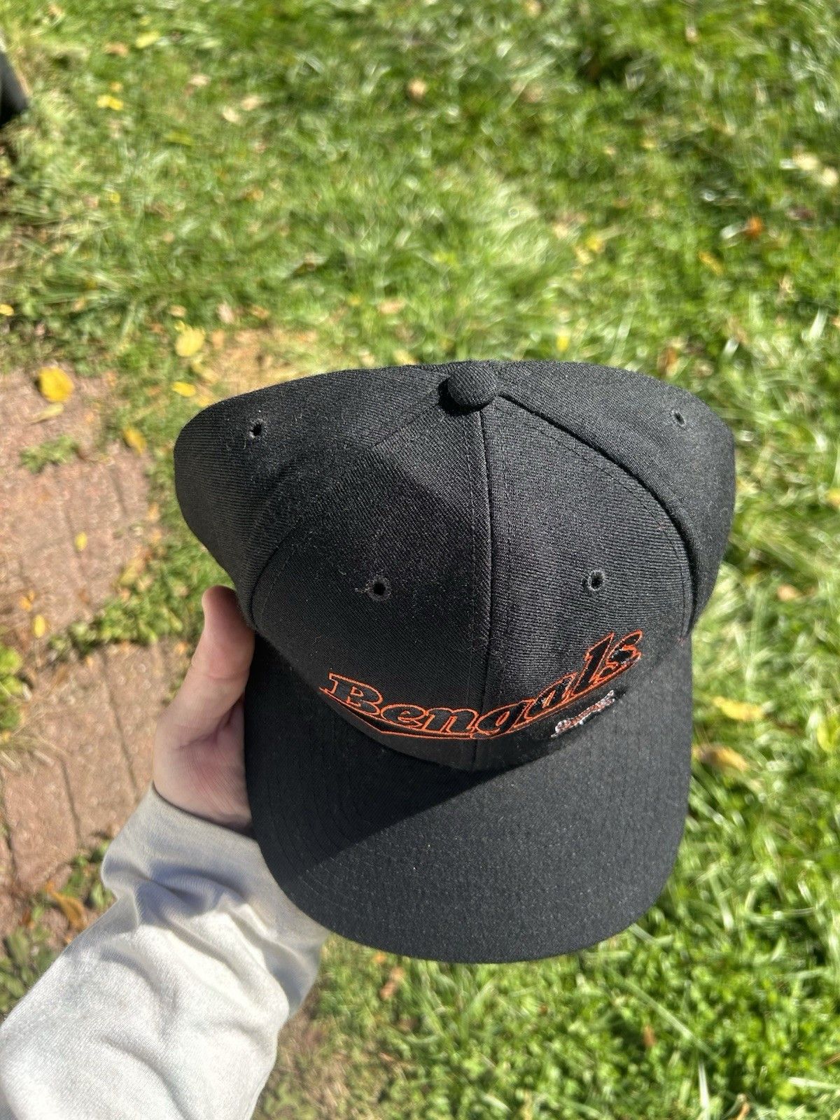 Vintage 90s SnapBack hat Cincinnati bengals NFL football wool blend Size ONE SIZE - 3 Thumbnail