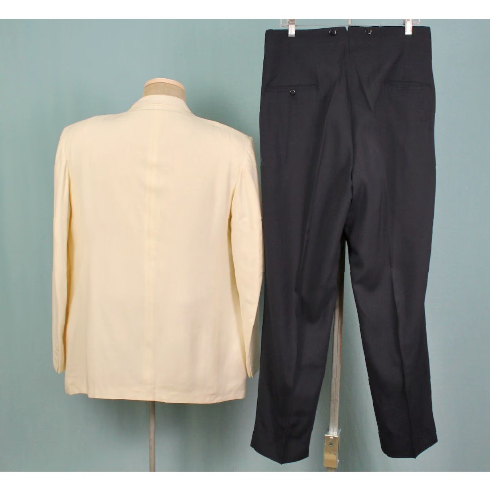 Vintage VINTAGE Men's VTG 50s Black & White 2 PC Tuxedo / Suit Sz M 1950s Tux Jacket Pants Mens Size 40R - 2 Thumbnail