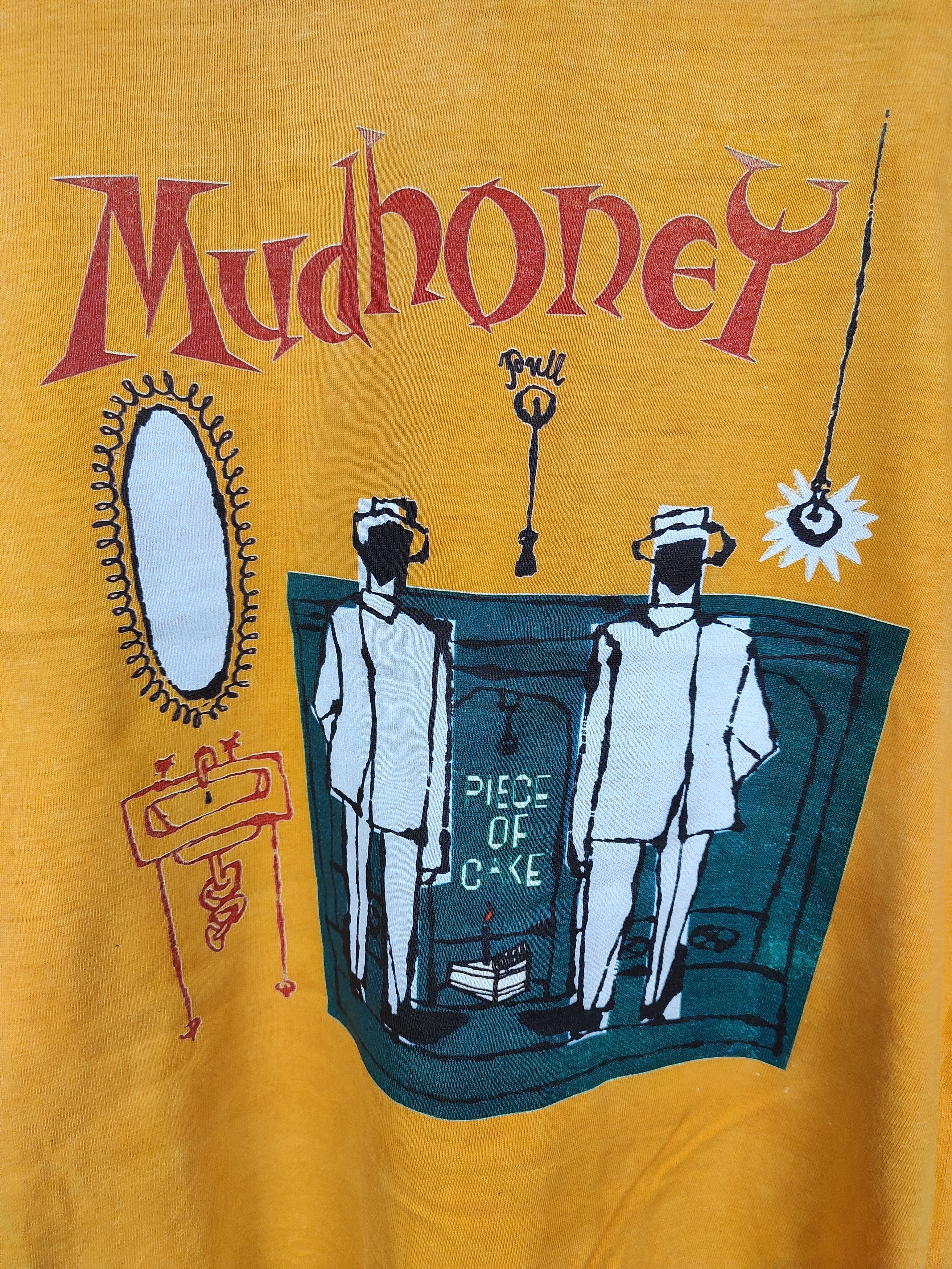 Vintage vintage 90s Mudhoney 'Piece of Cake' tour t-shirt Size US S / EU 44-46 / 1 - 4 Thumbnail