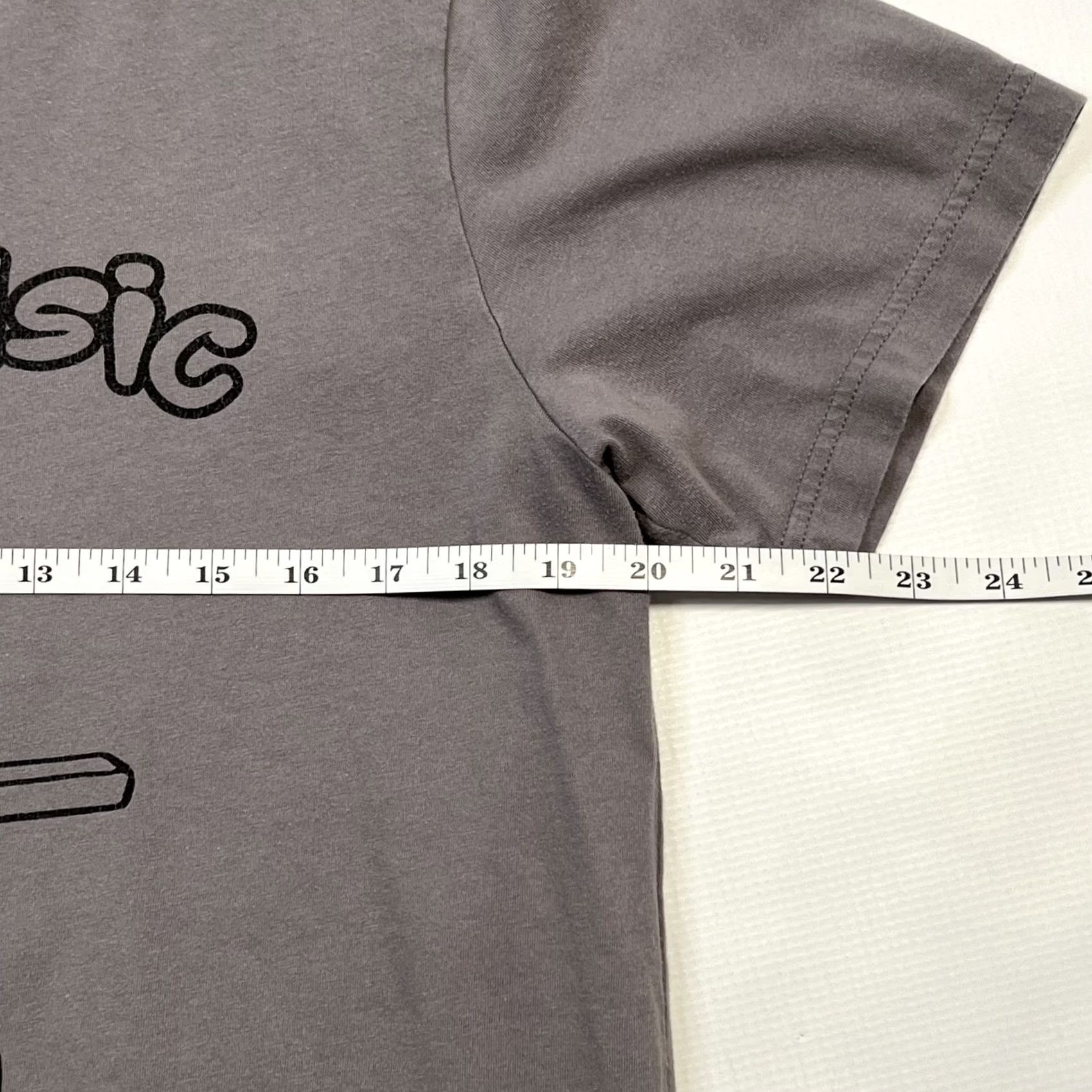 Vintage Mr. Music Boston Rocks Shirt Mens Large Gray Graphic Tee Musician Smoking Cartoon Size US L / EU 52-54 / 3 - 5 Thumbnail
