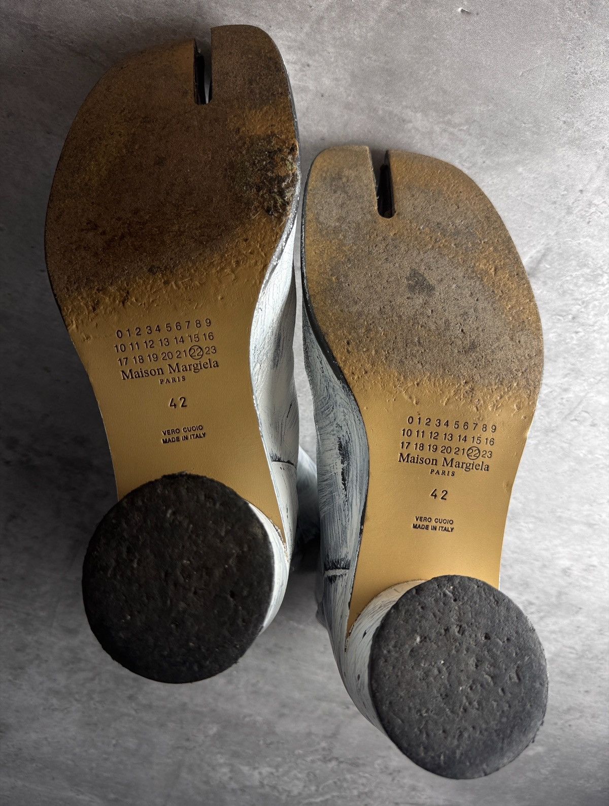 Maison Margiela MAISON MARGIELA Painted Tabi Boots Size US 8.5 / EU 41-42 - 6 Thumbnail