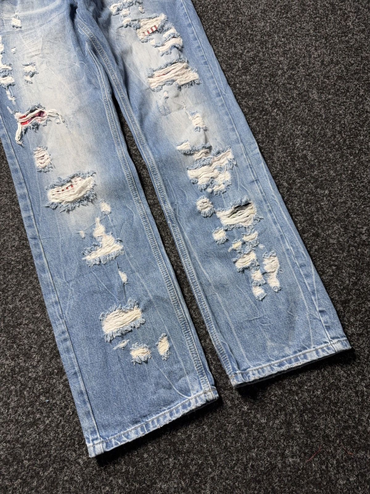 Le Grande Bleu (L.G.B.) Y2K Distressed Japanese Biker Denim Jeans Destroyed Punk Size US 34 / EU 50 - 3 Thumbnail