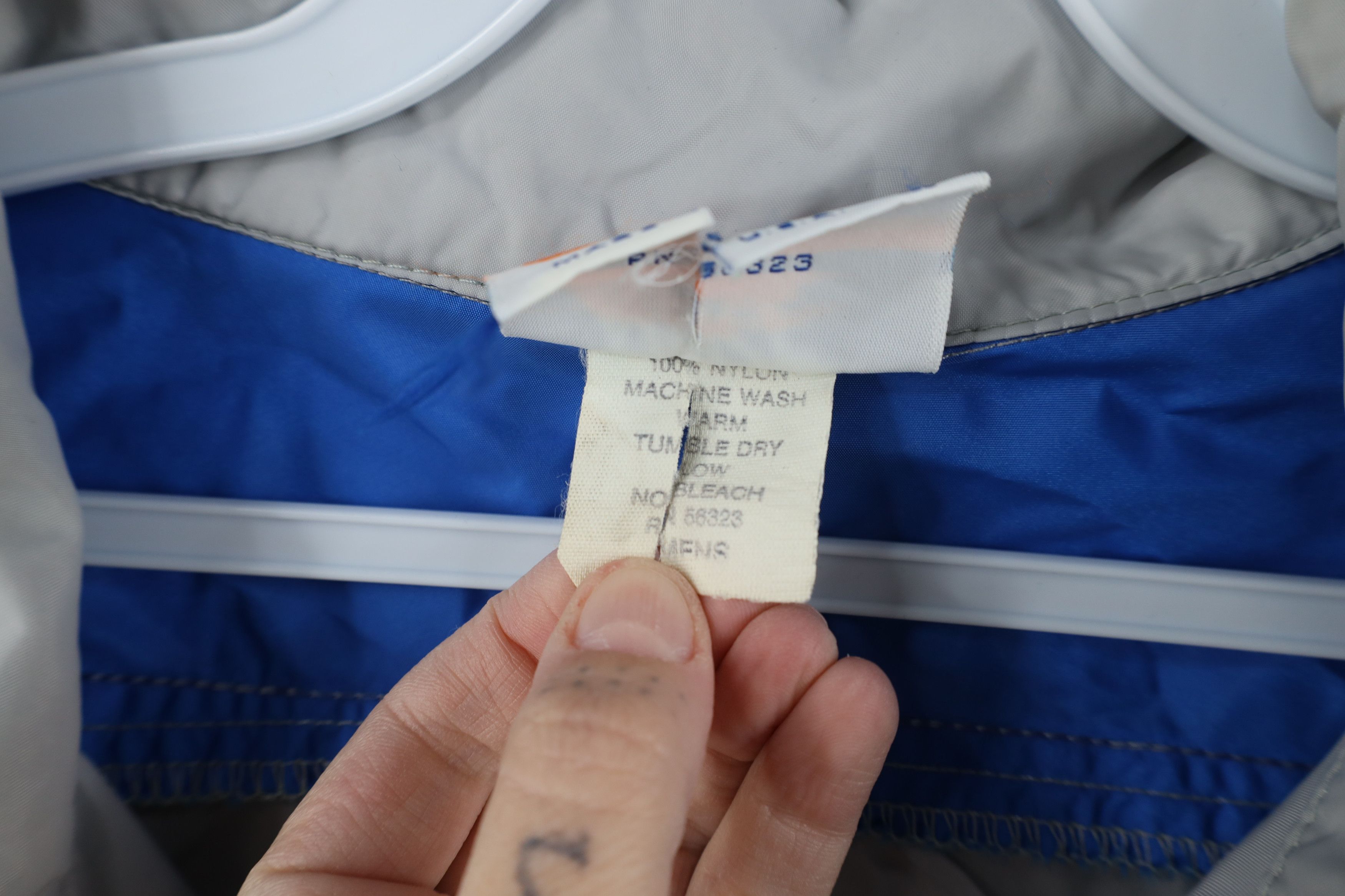 Nike Vintage 70s Nike Spell Out Packable Windbreaker Jacket USA Size US XL / EU 56 / 4 - 9 Thumbnail