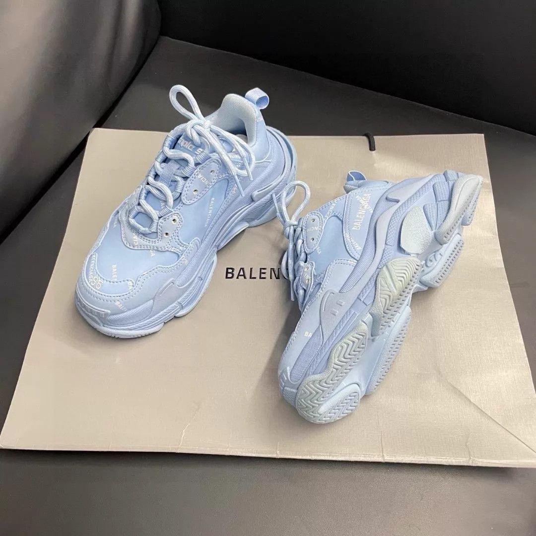 Balenciaga Balenciaga Women's Blue Sneakers Size 35 Size US 4.5 / IT 34.5 - 5 Thumbnail