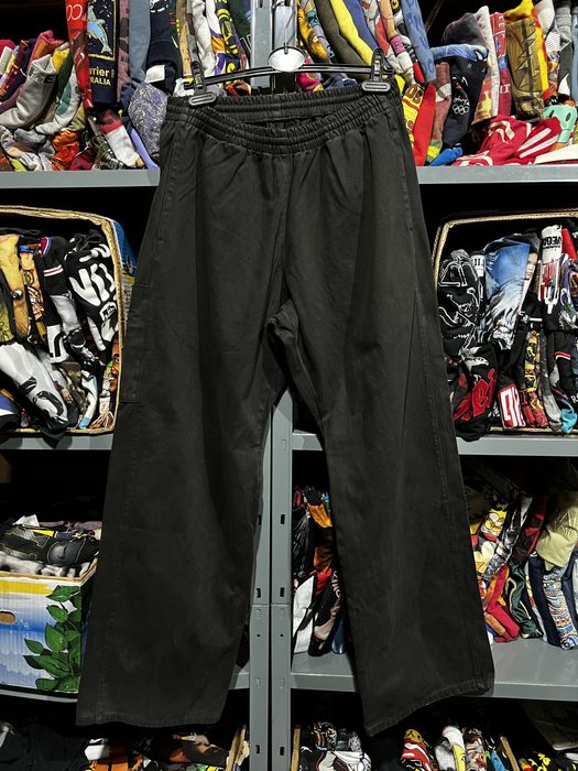 How do the fleece jogging pants fit? : r/yeezyxgap