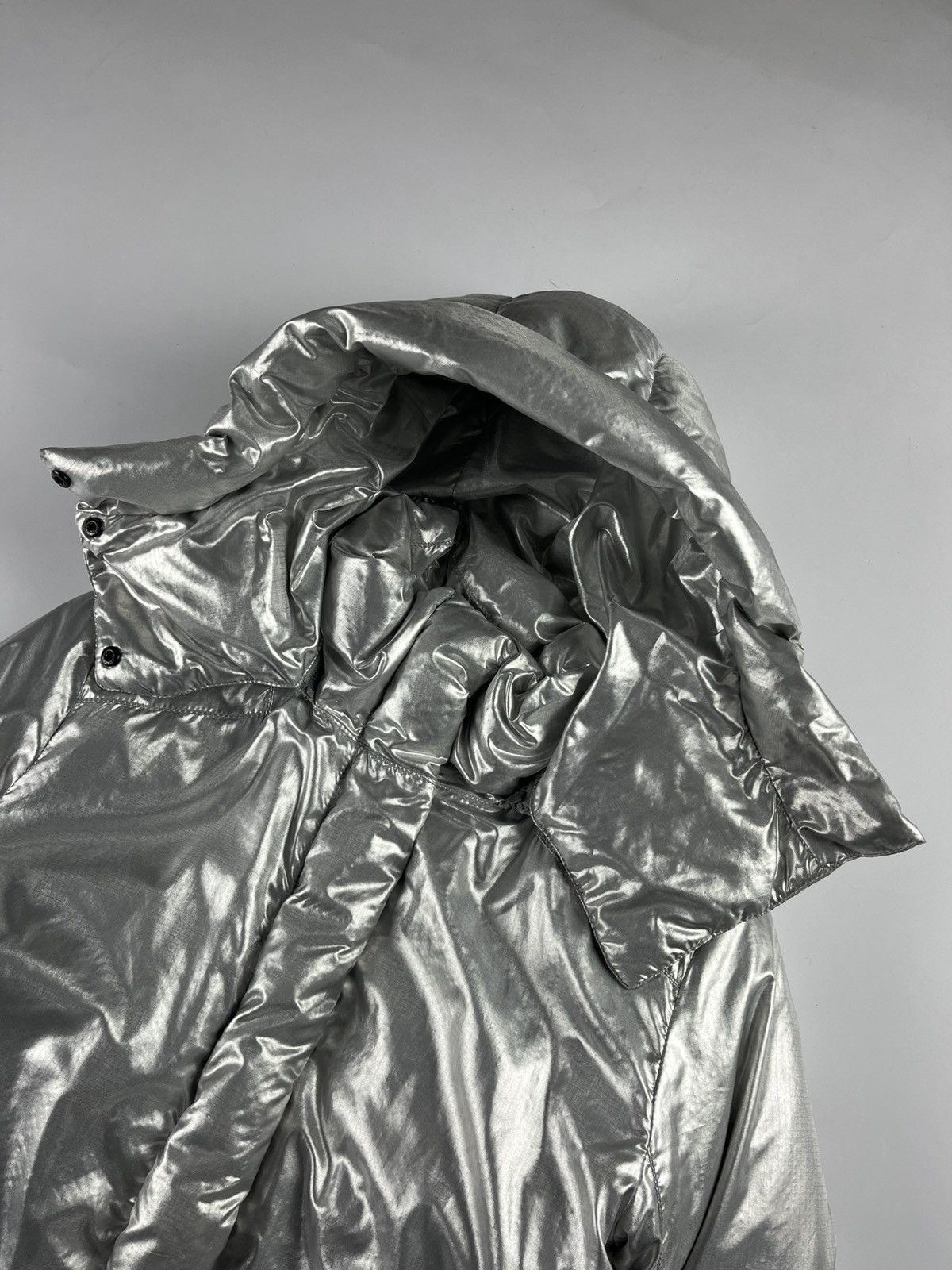 Prada Prada Silver Astro Puffer Jacket FW 2006 Size S / US 4 / IT 40 - 8 Thumbnail