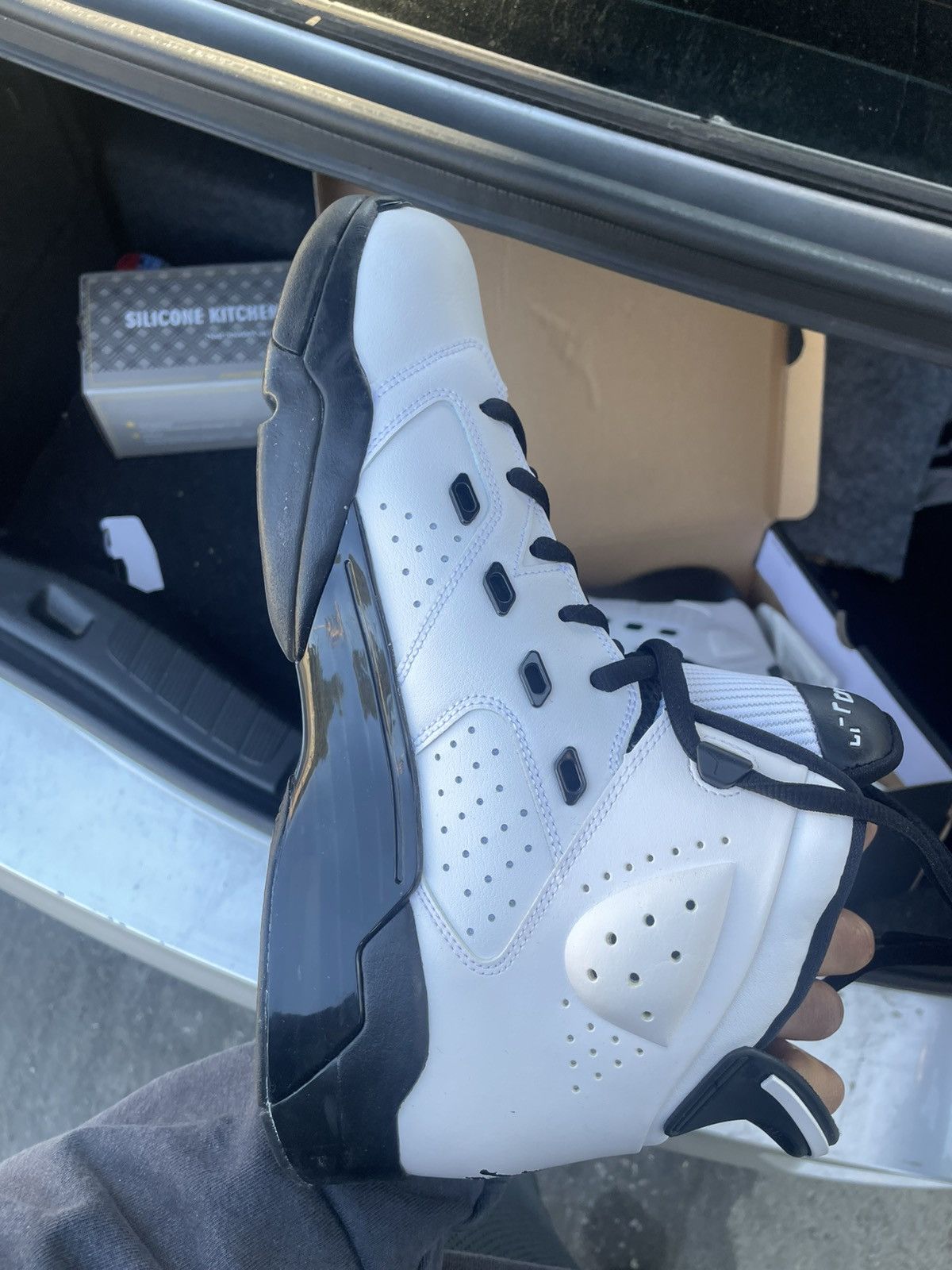 Jordan Brand JORDAN 6-17-23 White/Black-white Size US 13 / EU 46 - 7 Thumbnail