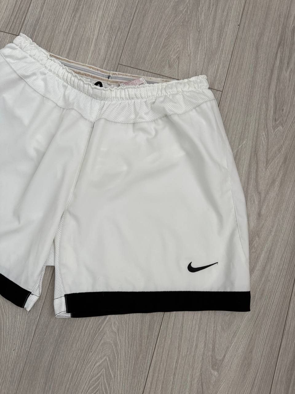Nike Vintage Nike Manchester United Soccer Jersey Shorts Football Size US 30 / EU 46 - 3 Thumbnail