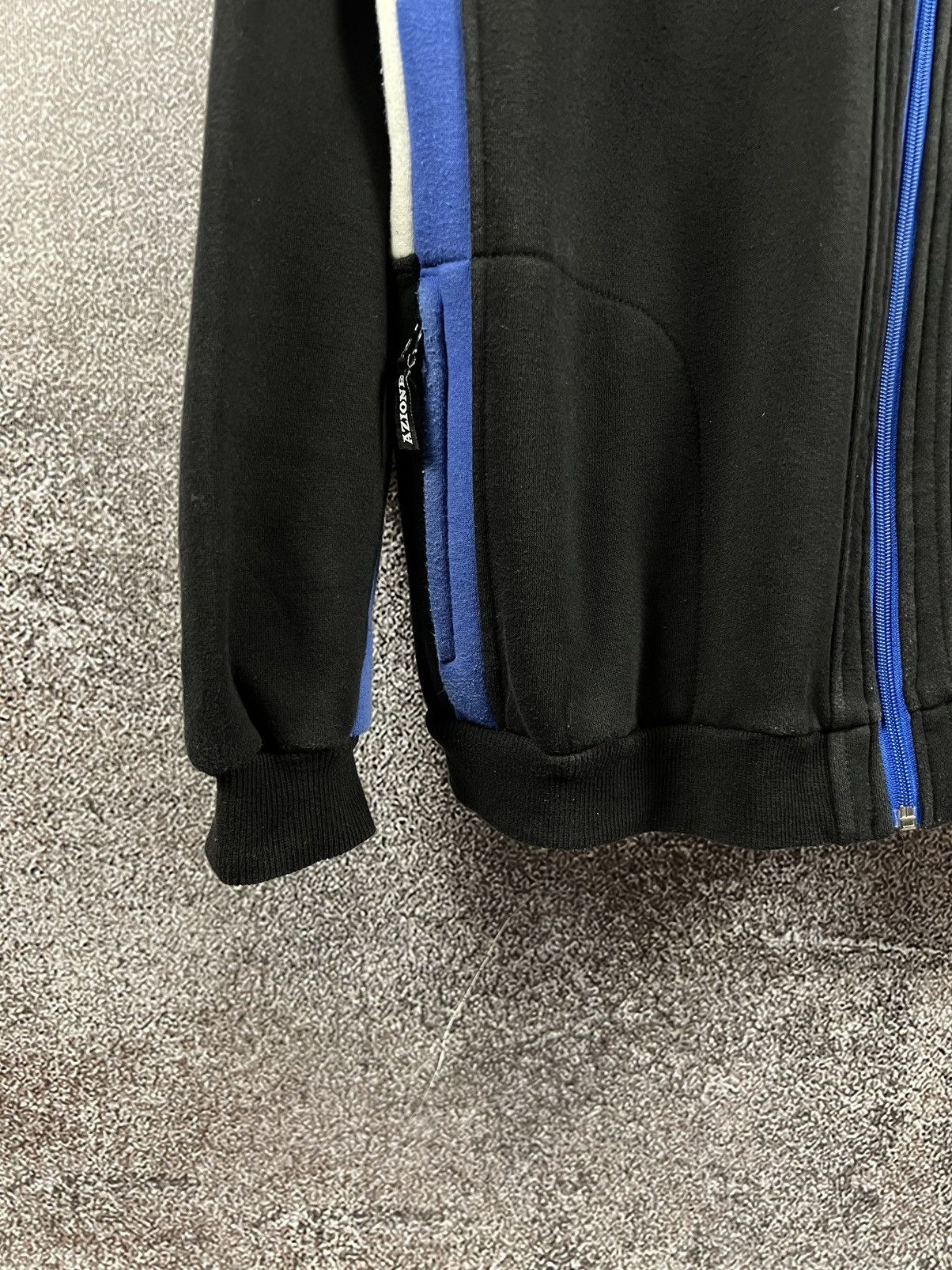 Ford × Formula 1 × NASCAR Ford x Castrol x Michelin vintage racing zip hoodie patch Size US L / EU 52-54 / 3 - 8 Thumbnail