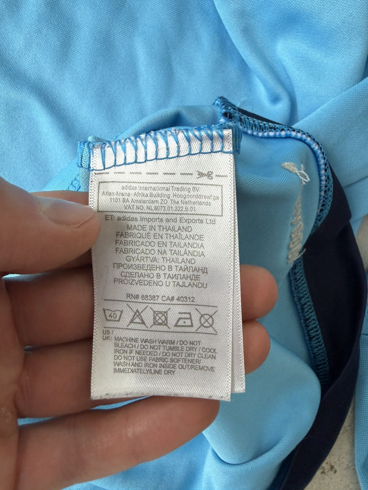 Adidas Vintage Adidas Marseille Track Suit Size M Size US M / EU 48-50 / 2 - 5 Thumbnail