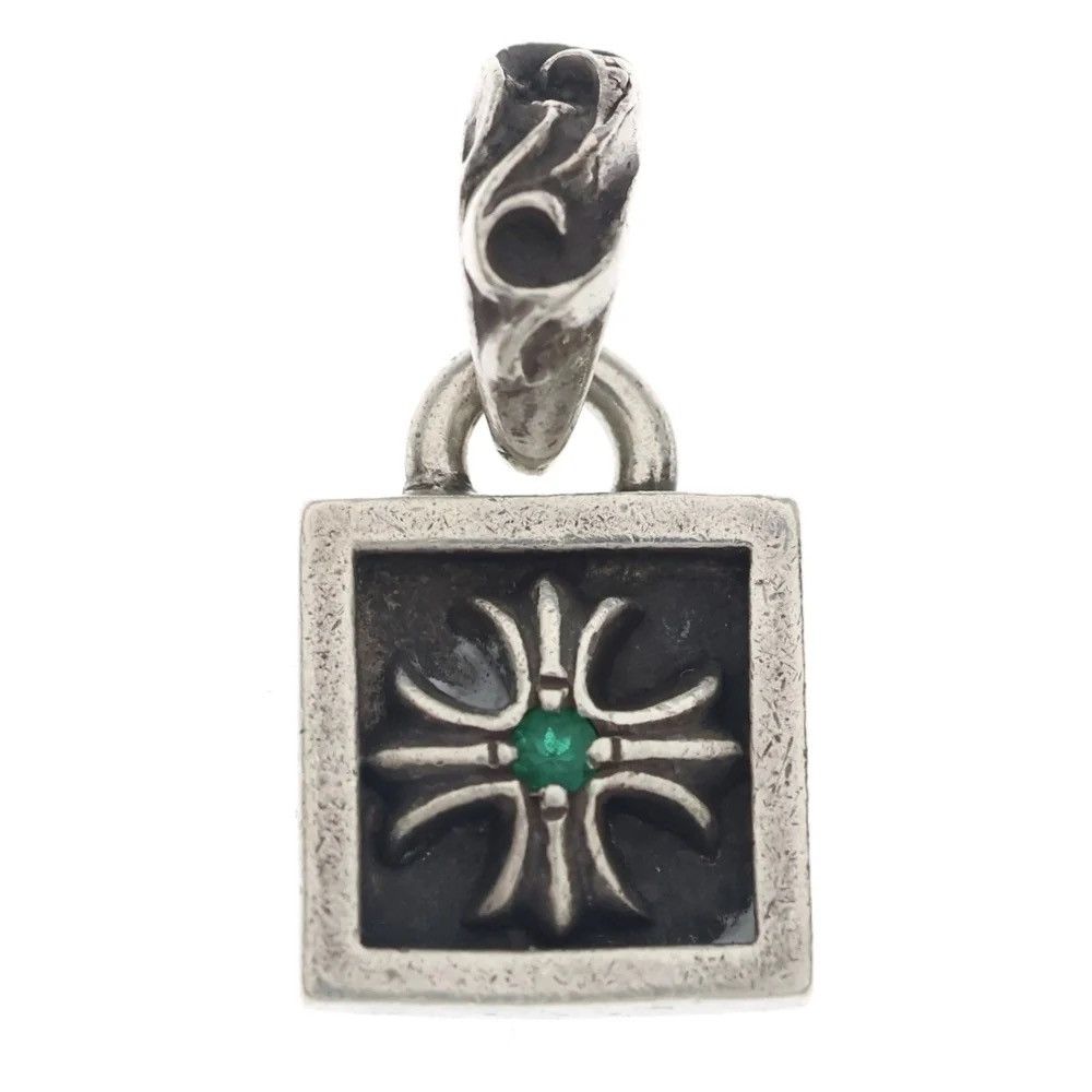 Chrome Hearts Chrome Hearts Emerald Framed Cross pendant Necklace charm Size ONE SIZE - 1 Thumbnail