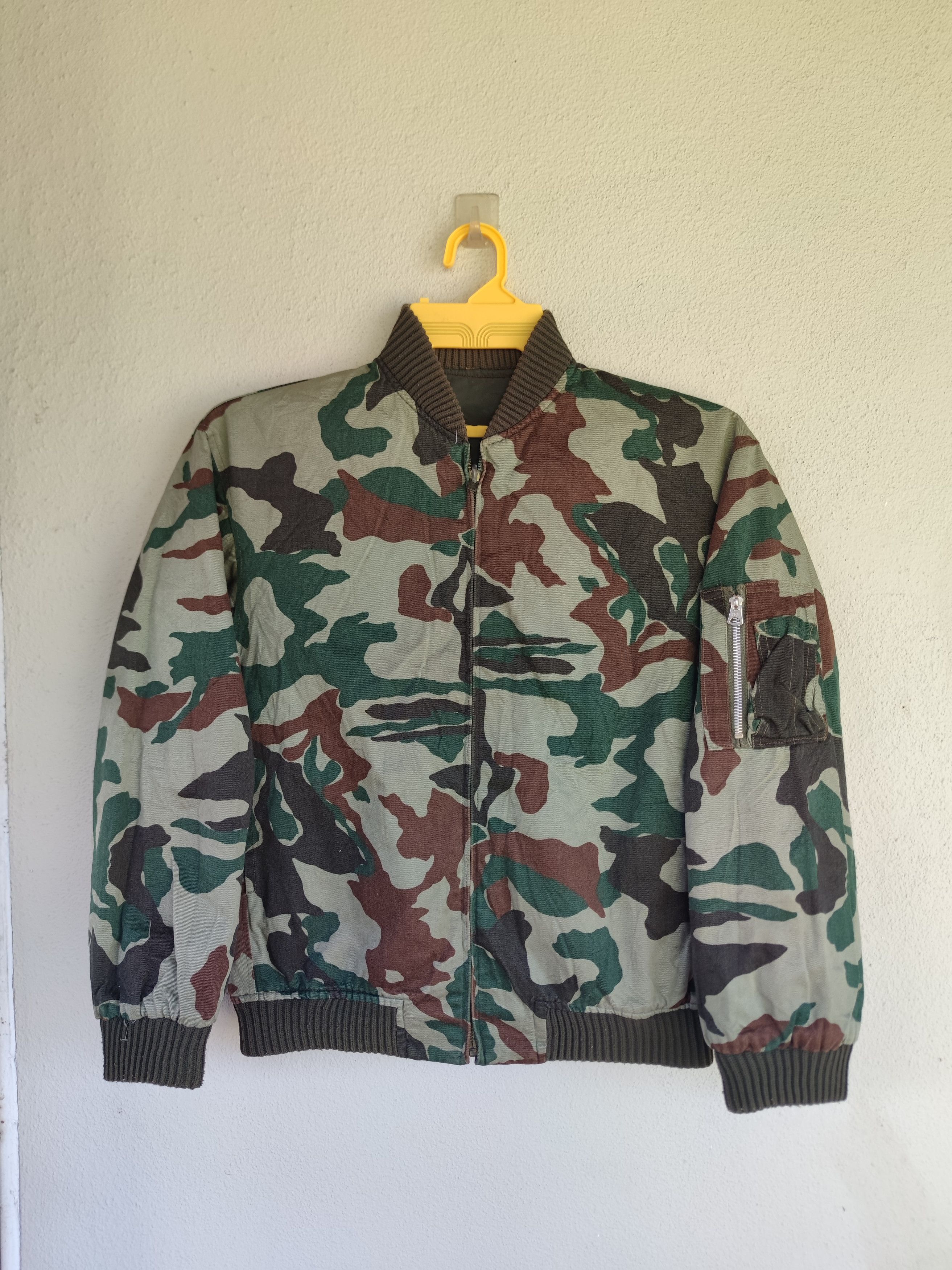 Vintage Vintage 70's JASDF MA-1 Flight Jacket Size US M / EU 48-50 / 2 - 1 Thumbnail