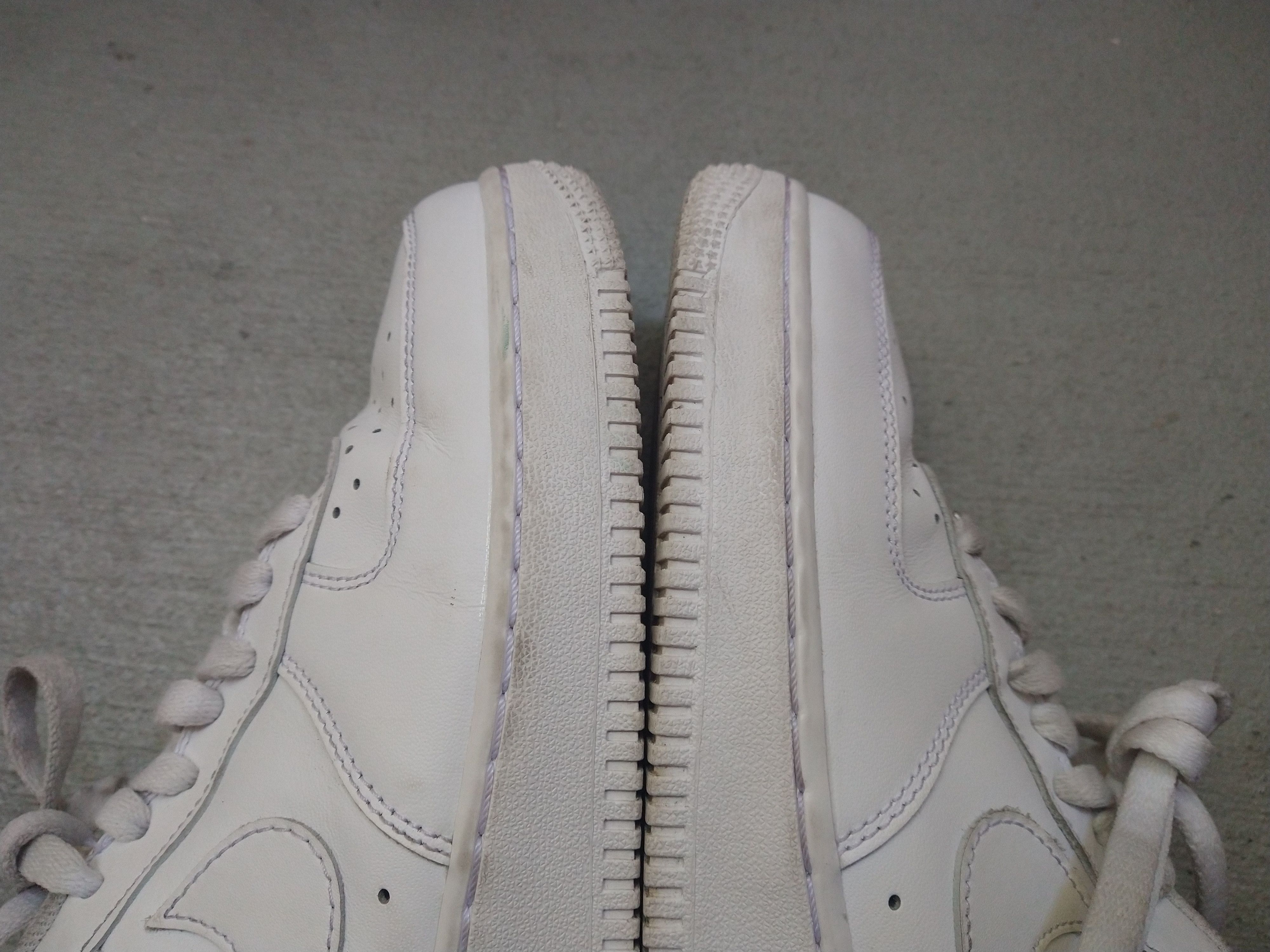 Nike Nike Air Force 1 AF1 Triple White Size 8.5 Low DD8959-100 Size US 8.5 / EU 41-42 - 6 Thumbnail
