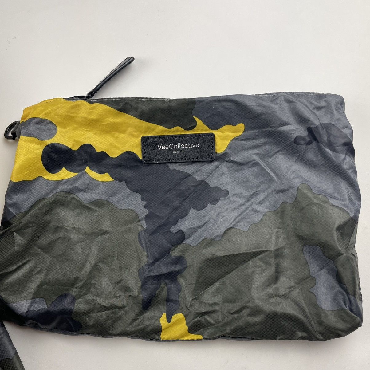 Other Vee Collective Quilted Camo Back Pack Bag New Without Tags Size ONE SIZE - 3 Thumbnail