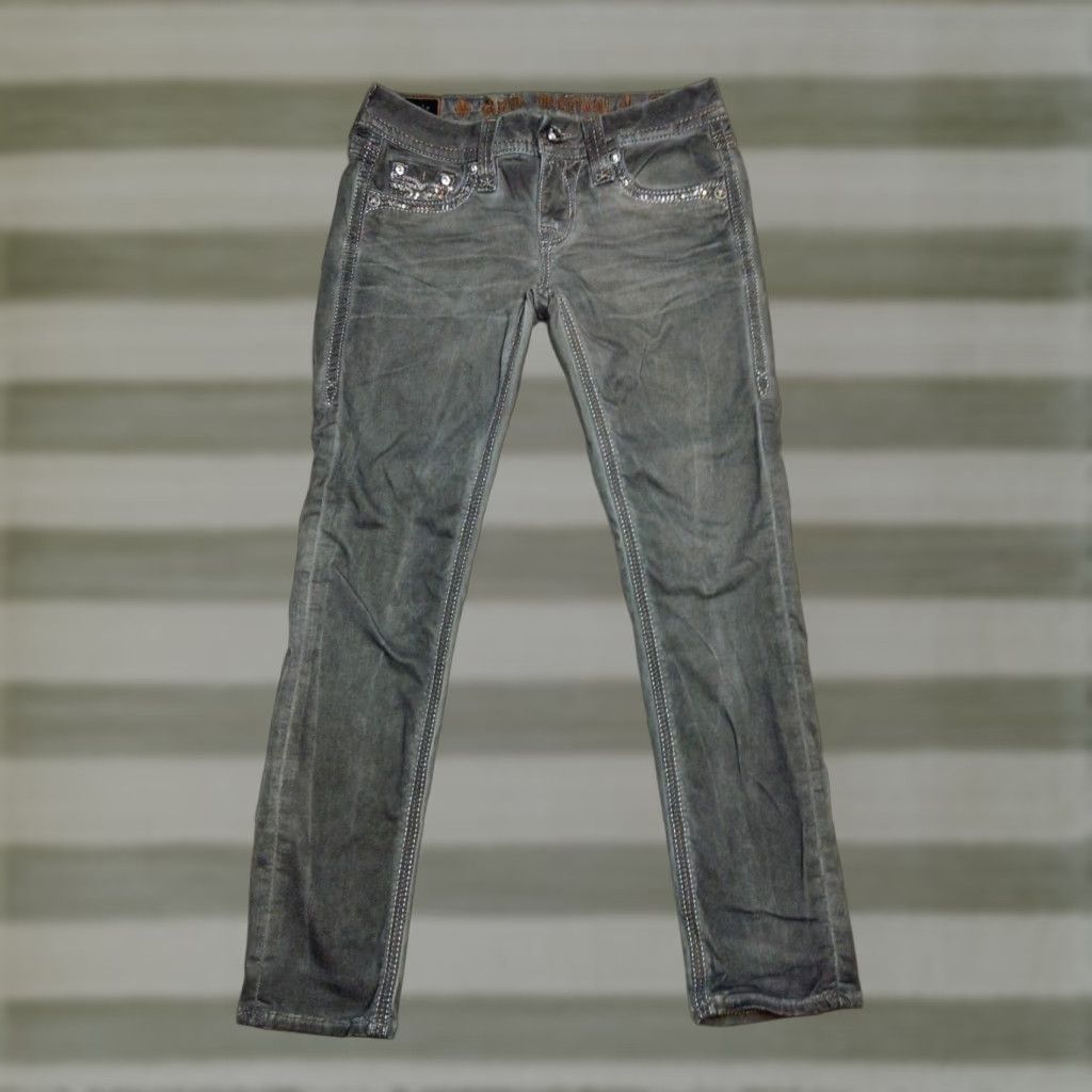 Vintage Rock Revival Jeans 5-Pocket Design Slim Cropped 25x27 Gray Cotton Blend Denim Women’s Clothing Size 42" / US 20 - 1 Thumbnail