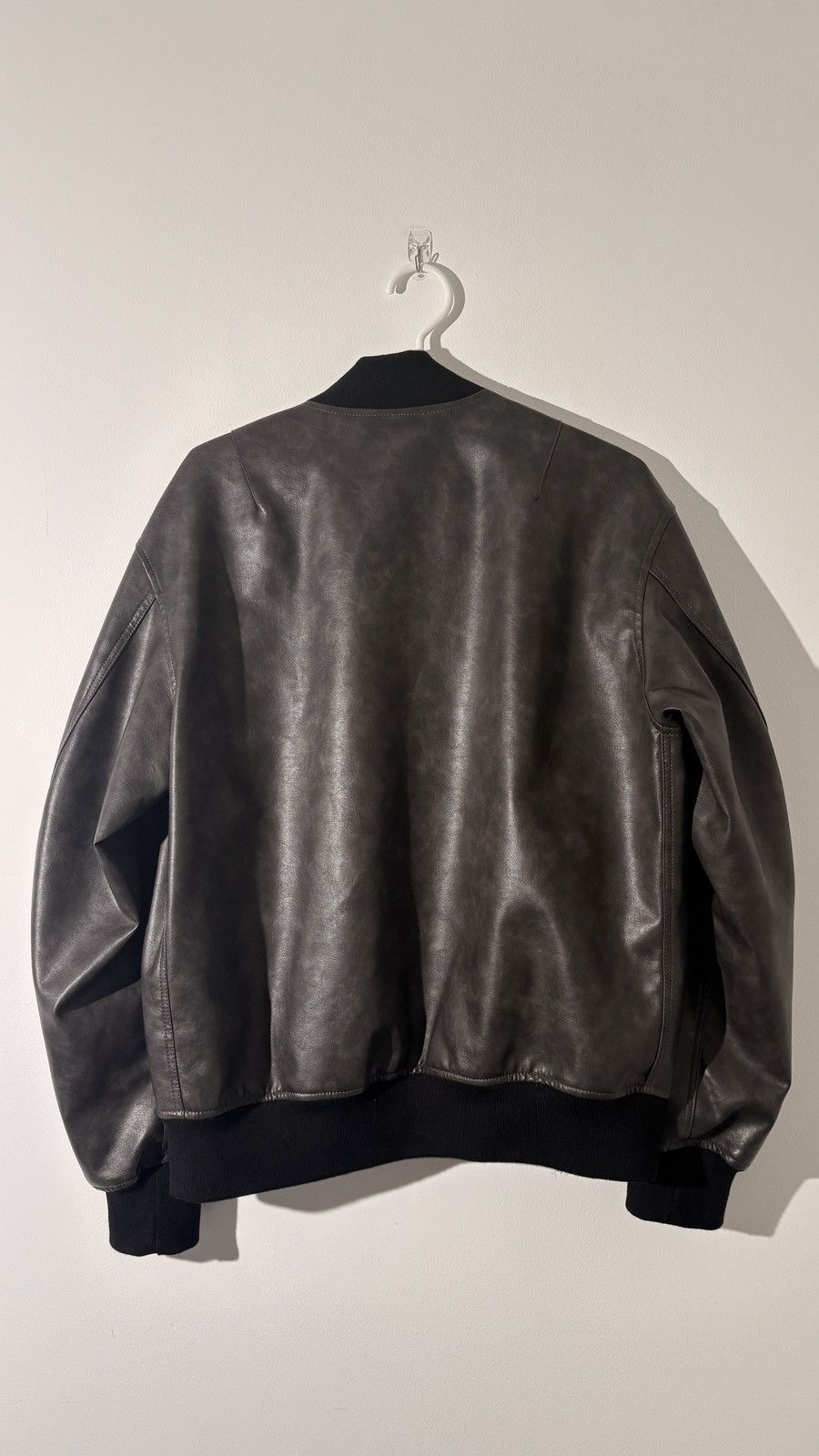 Alpha Industries Alpha industries japan exclusive faux leather bomber Size US L / EU 52-54 / 3 - 2 Thumbnail