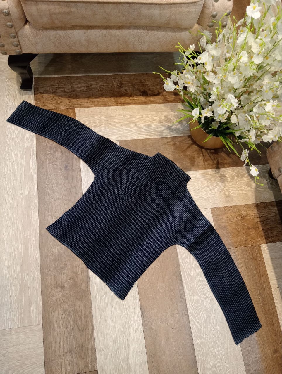 Japanese Brand JAPANESE BRAND PLEATED TURTLE NECK TOPS Size ONE SIZE - 7 Thumbnail
