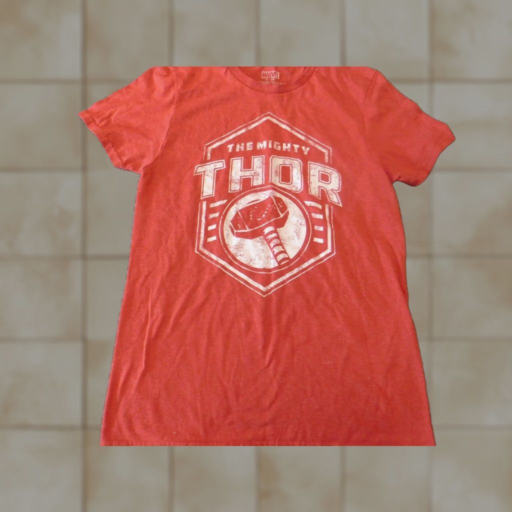 Vintage Marvel Thor Mens Shirt S Red Short Sleeve Crew Neck Cotton Blend T-Shirt Logo Graphic Hole on Back Right Sleeve Vintage? No Size US S / EU 44-46 / 1 - 1 Thumbnail