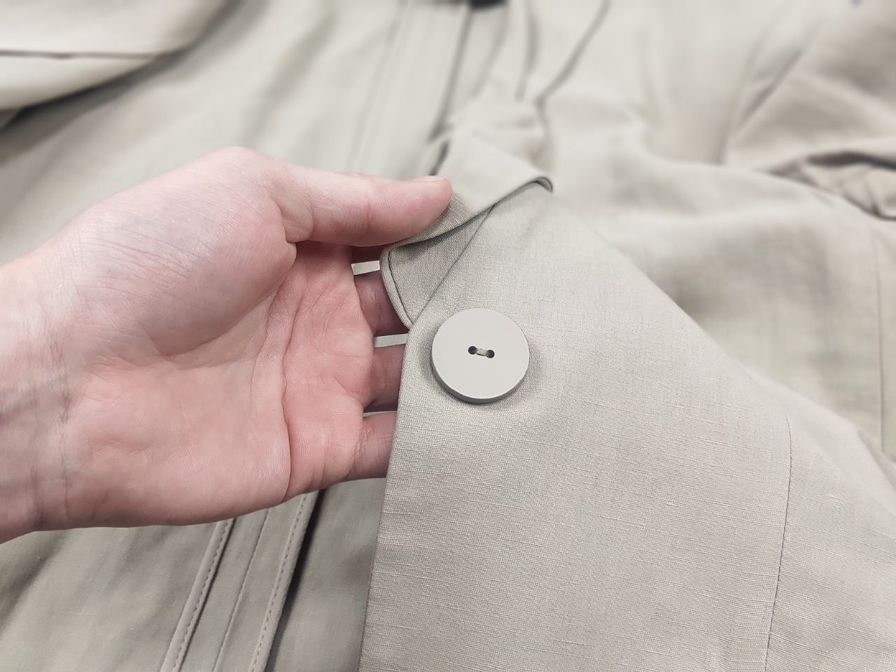 Giorgio Armani Giorgio Armani Knot lapel linen blend Beige Blazer Jacket Size M / US 6-8 / IT 42-44 - 16 Thumbnail