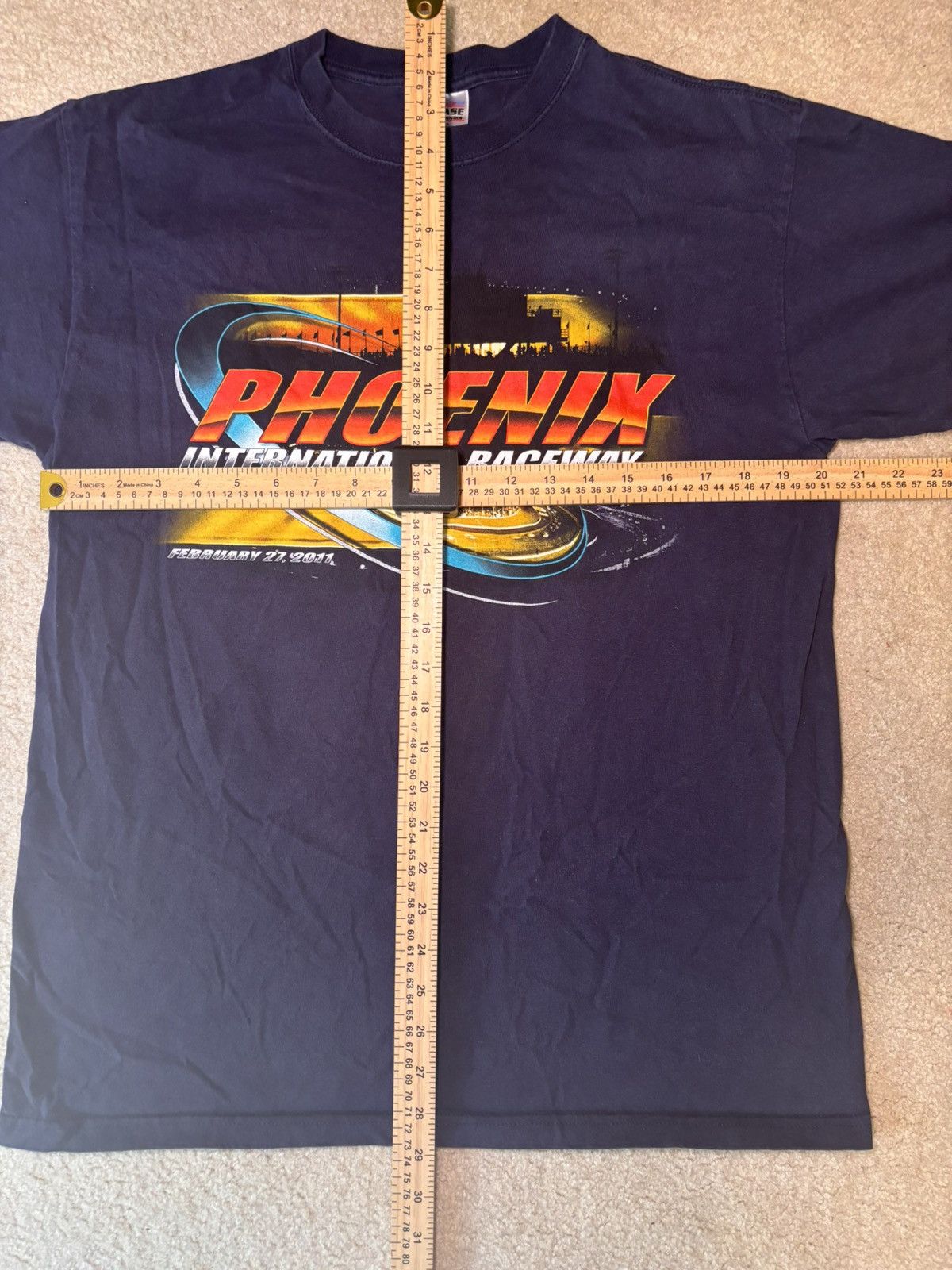 Chase Authentics NASCAR Phoenix International Raceway 2011 Chase T-Shirt SZ L Size US L / EU 52-54 / 3 - 3 Thumbnail