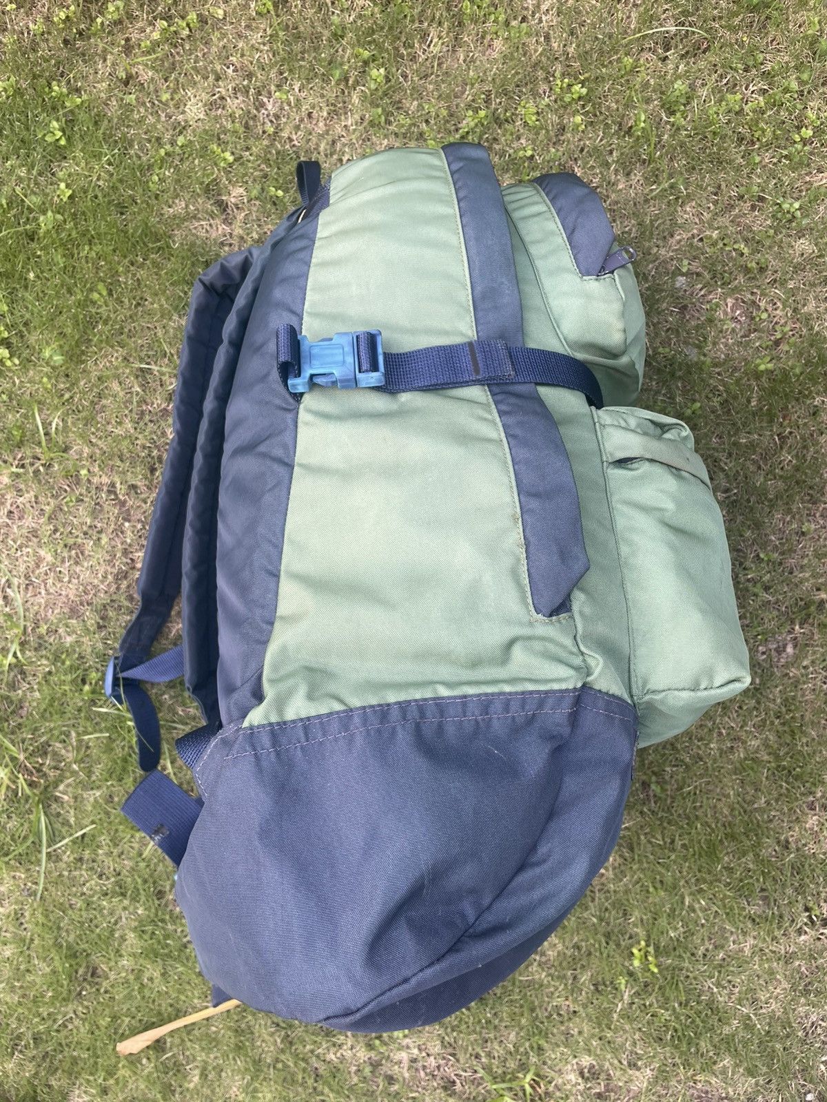 Vintage Authentic Vintagr 80’s CHOUINARD DRAGON Backpack Size ONE SIZE - 3 Thumbnail