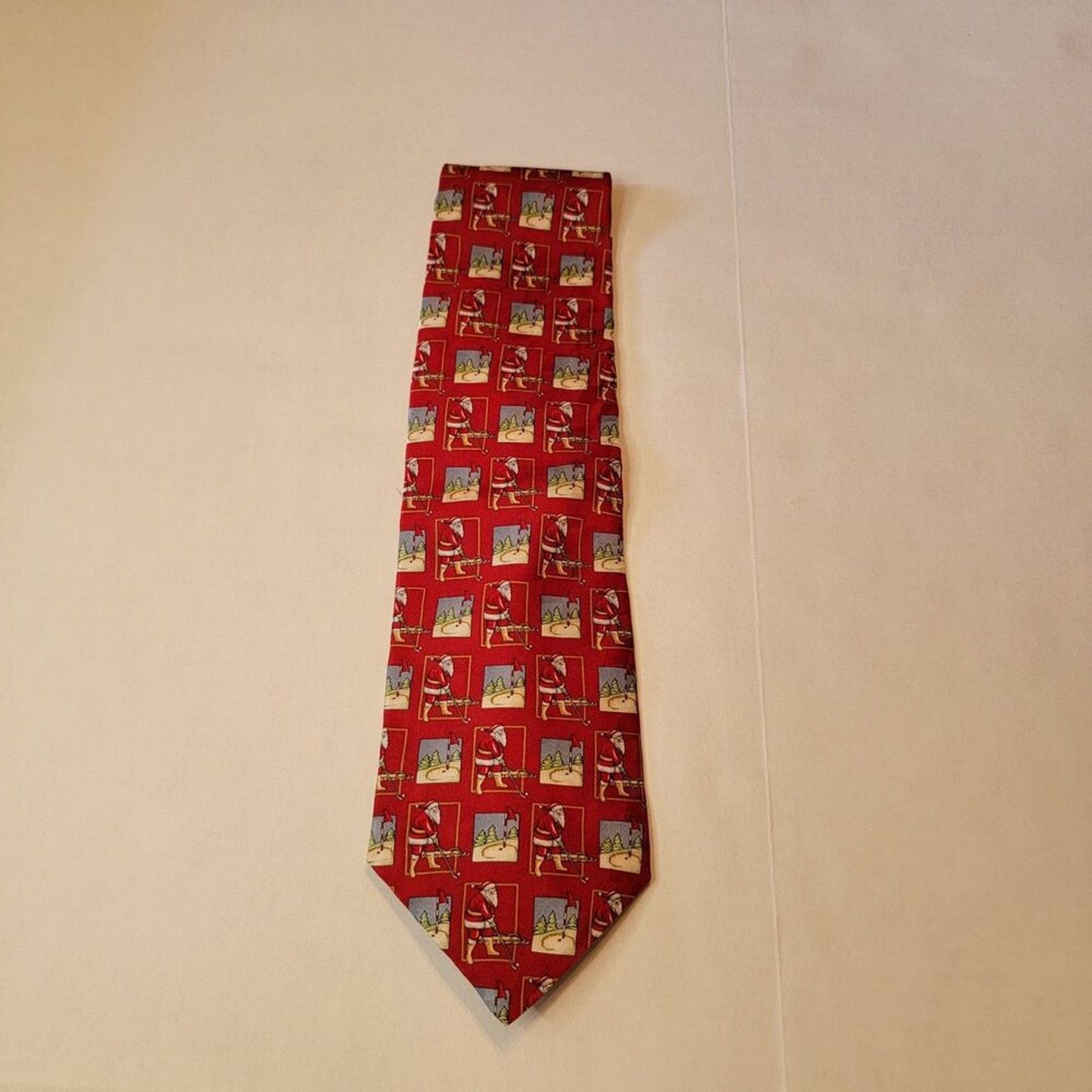 Other Holiday Tradition By MMG Hallmark Xmas Tie Golf Santa Silk Size ONE SIZE - 2 Thumbnail