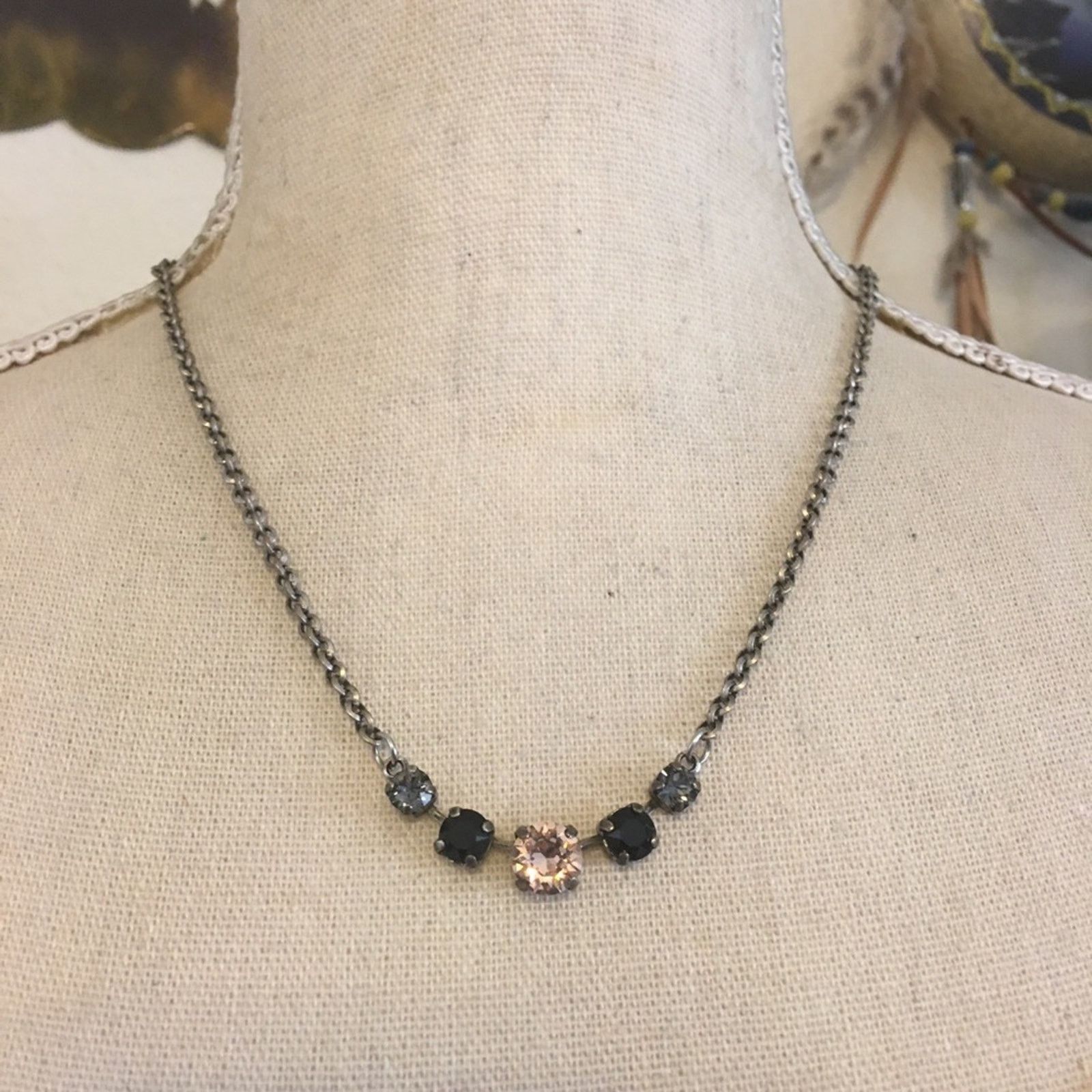 Jewelry Made with Love multi tone glass stone necklace Size ONE SIZE - 1 Thumbnail