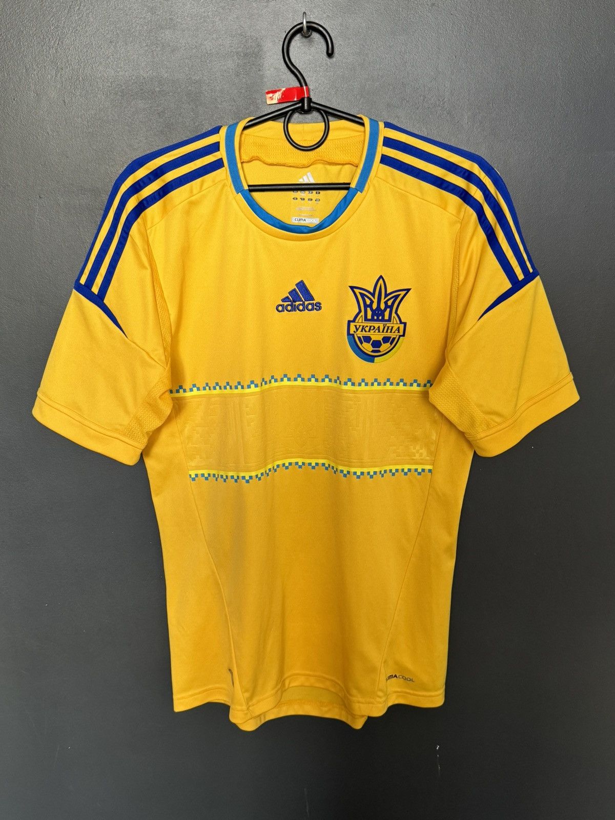 Adidas Ukraine National Team 12/14 Home Football Jersey T-Shirt Size US S / EU 44-46 / 1 - 1 Thumbnail