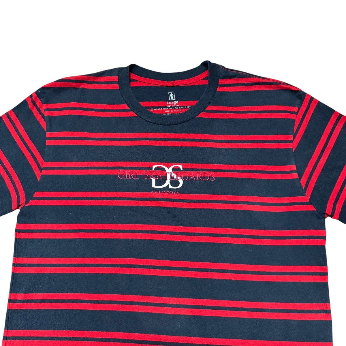 Girl Skateboards Vintage Girl Skateboards Striped Shirt Red Blue Size US L / EU 52-54 / 3 - 5 Thumbnail