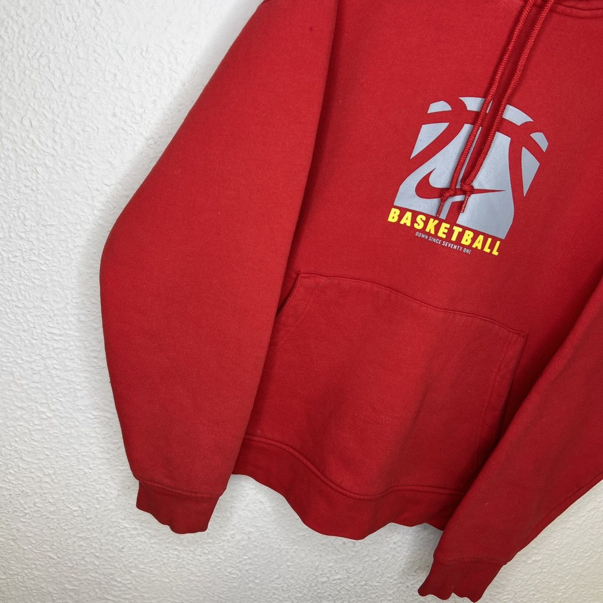Nike Nike Vintage Hoodie Sweatshirt Basketball Center Swoosh Size US M / EU 48-50 / 2 - 2 Thumbnail