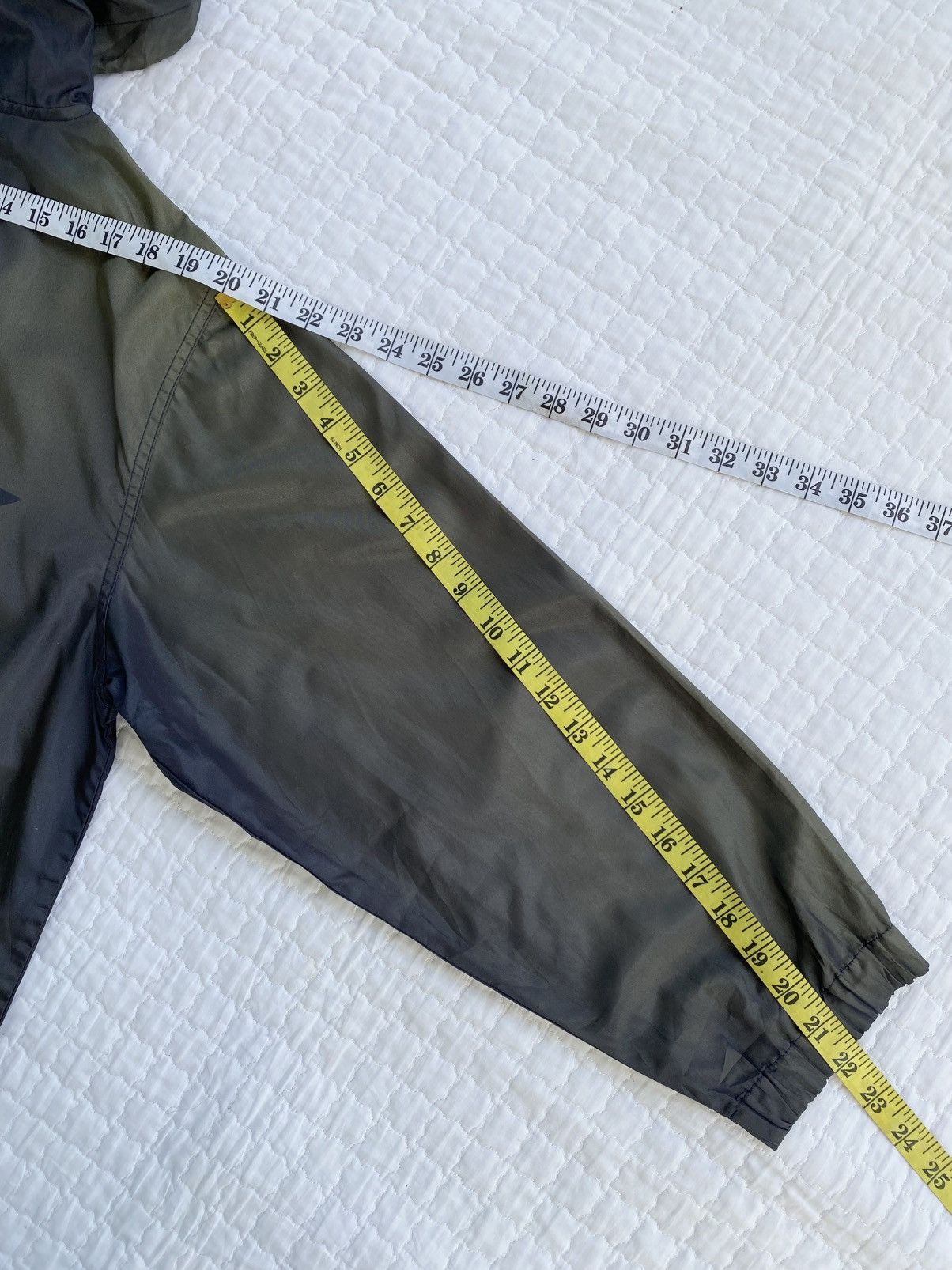 Reebok Vintage 90s Reebok Windbreaker– One of a Kind Fade Size US XL / EU 56 / 4 - 8 Thumbnail