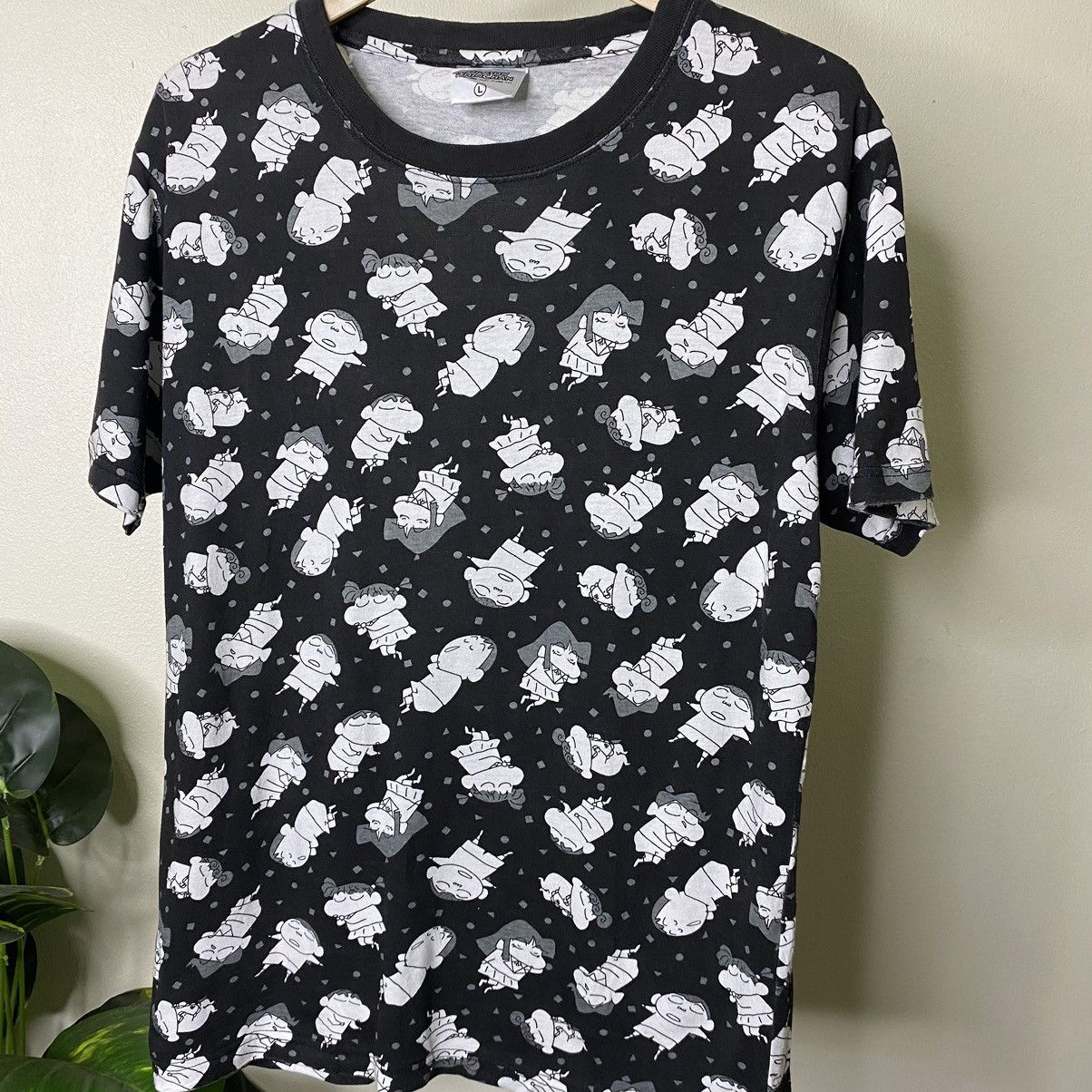 Anime × Japanese Brand × Vintage Vintage Anime Crayon Shin Chan Cartoon AOP T Shirt Size US L / EU 52-54 / 3 - 2 Thumbnail