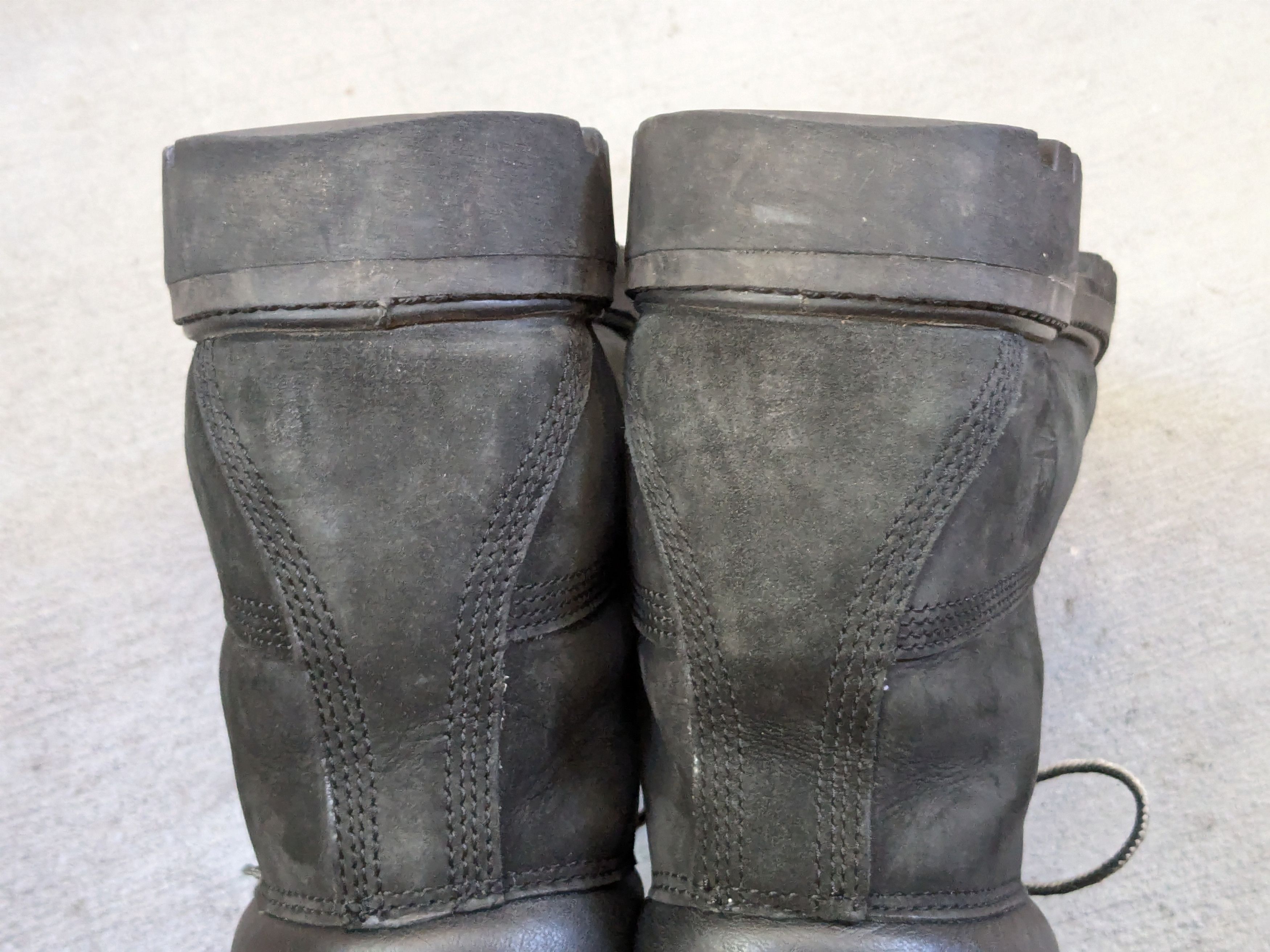 Timberland Timberland Boots Size 9.5 M Black Suede 6" Nubuck Suede Size US 9.5 / EU 42-43 - 13 Thumbnail