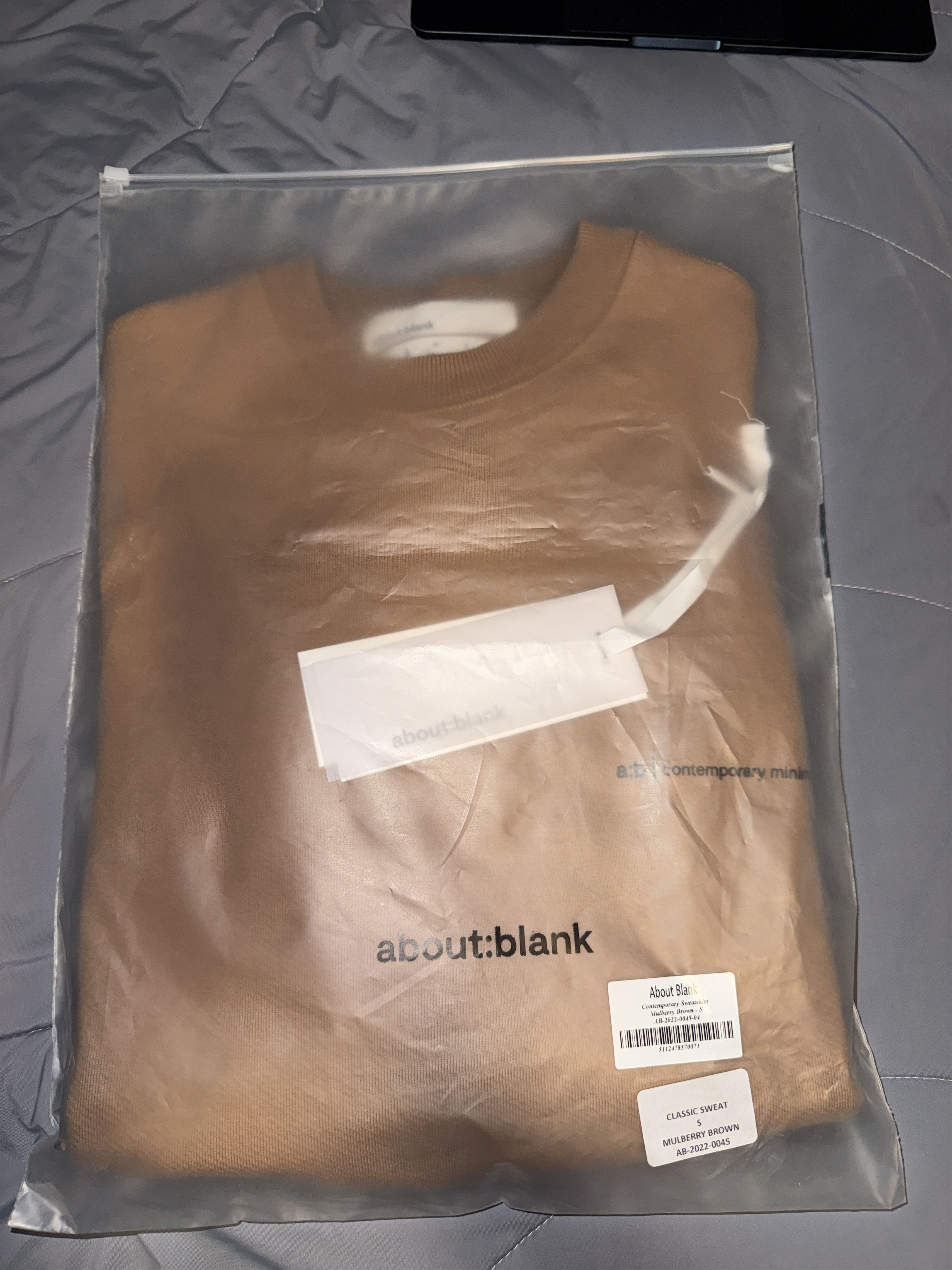 About:Blank Contemporary Sweatshirt Size US S / EU 44-46 / 1 - 9 Thumbnail